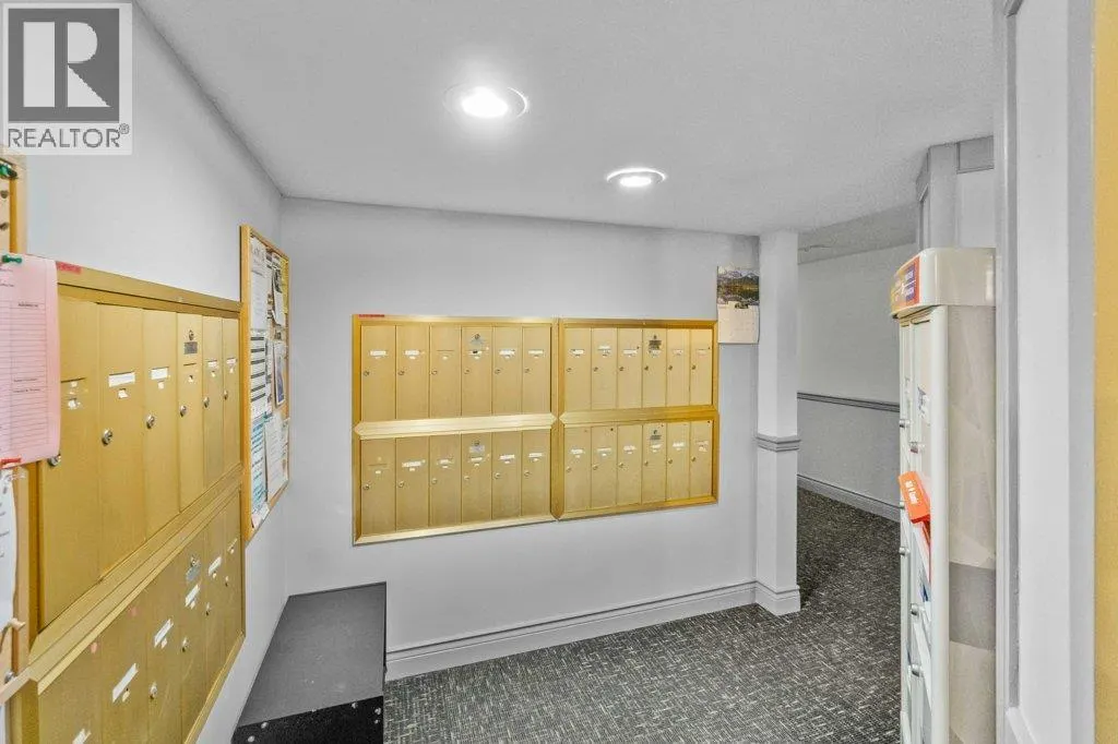 251 6 Street SE Unit# 104
