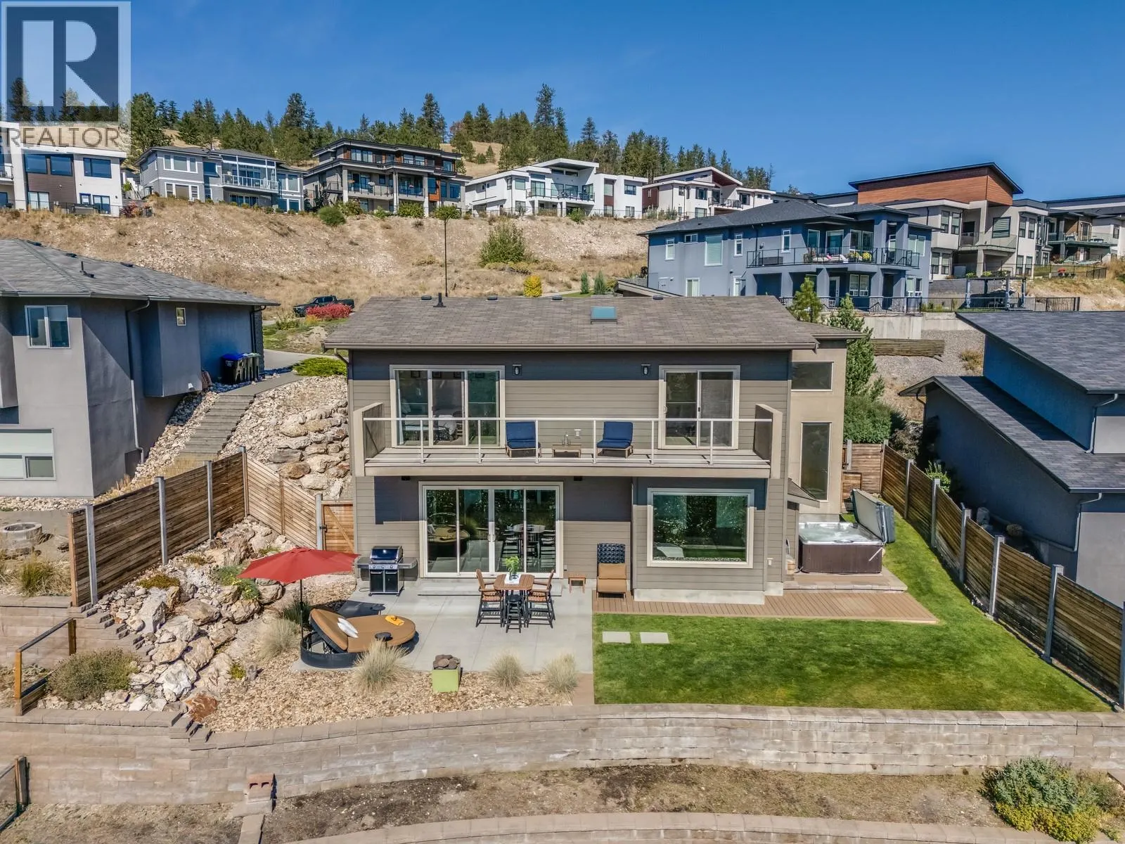 1040 Henderson Drive