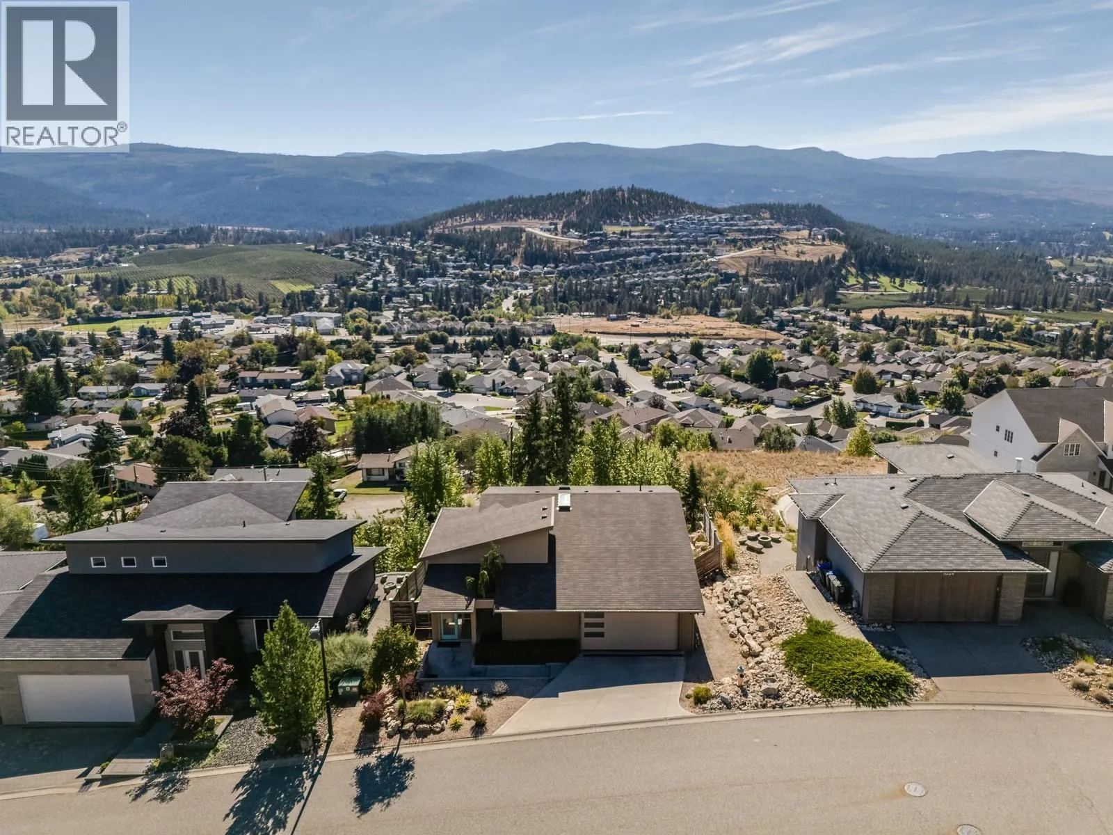 1040 Henderson Drive