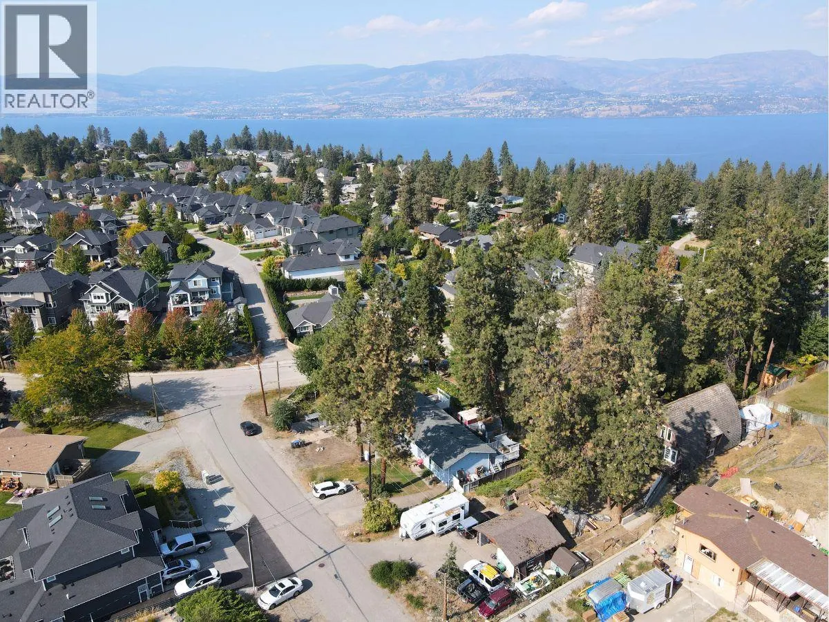 488 Stanley Crescent