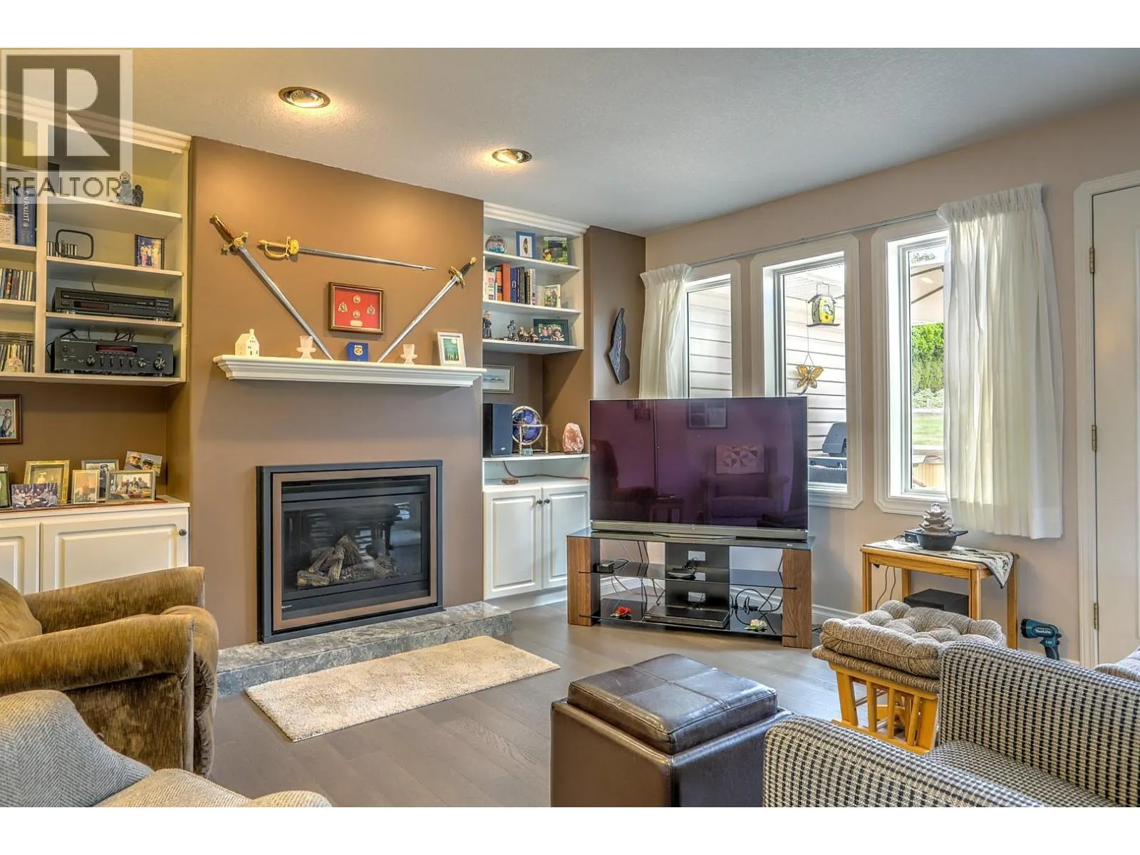 8905 Orchard Ridge Drive