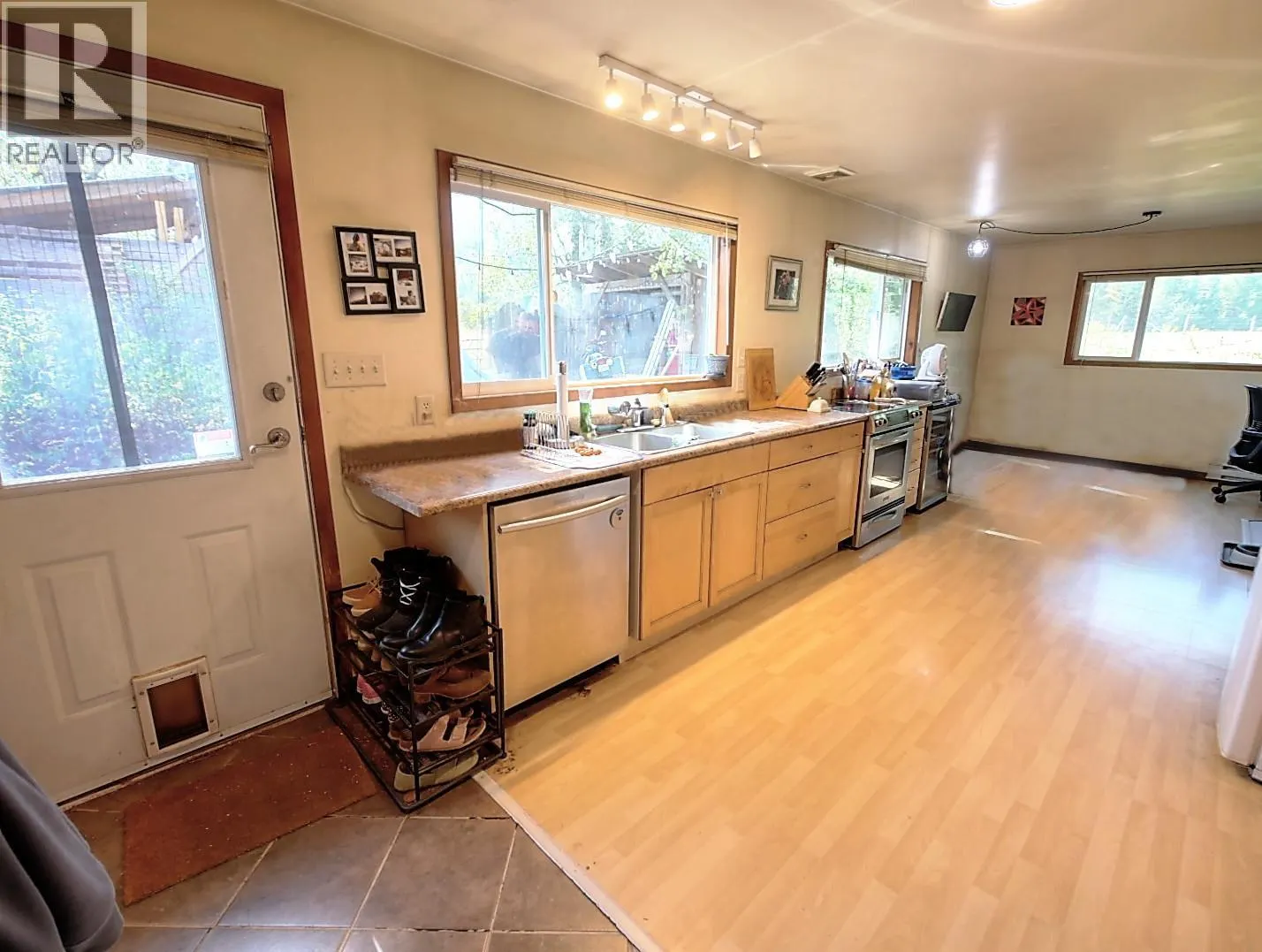 3918 Passmore Upper Road