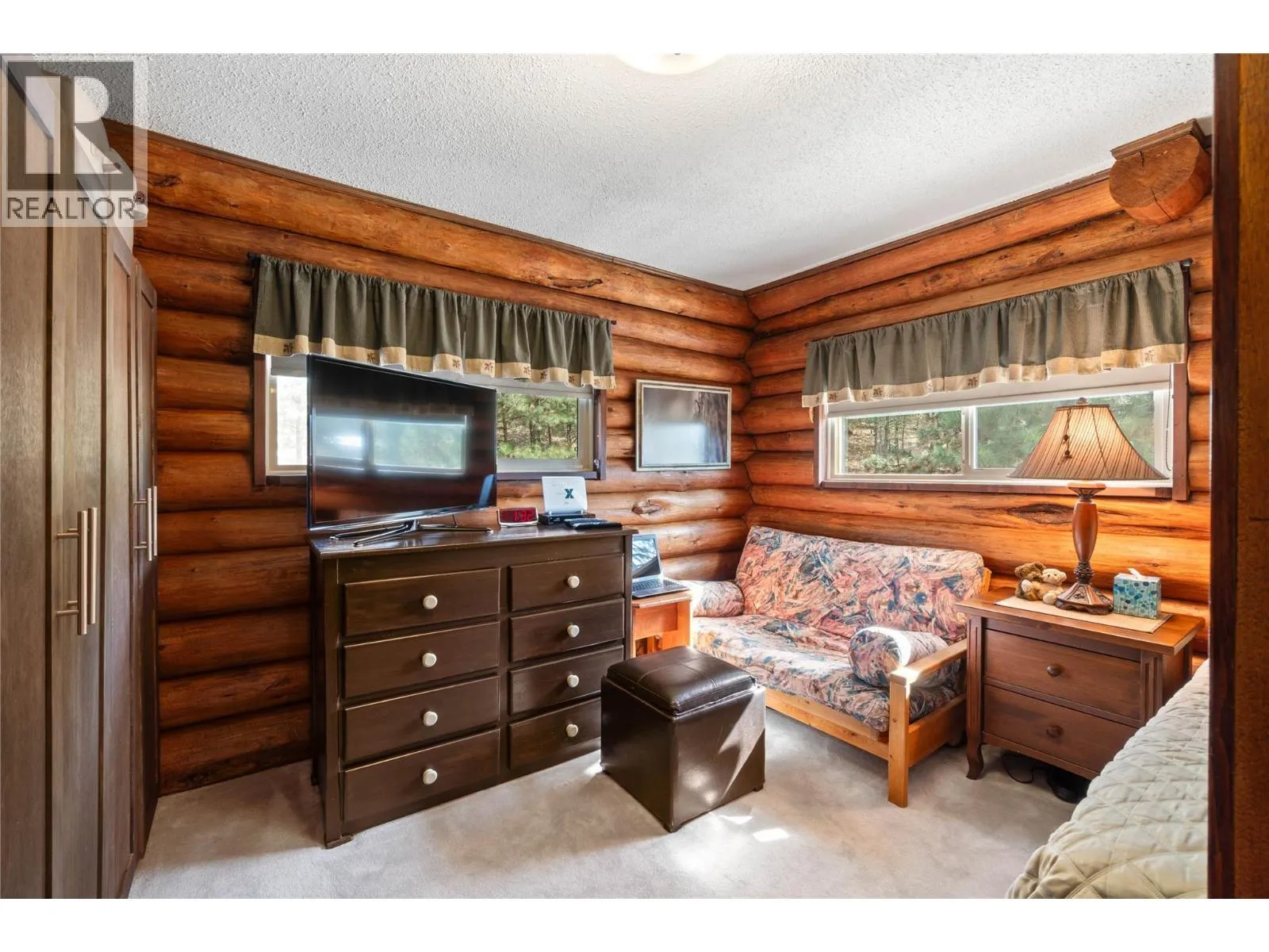 7969 Yellowhead Highway