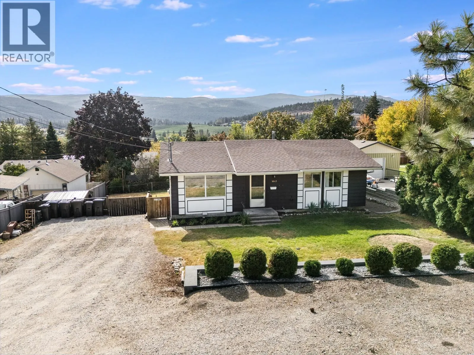 1843 Golbeck Court