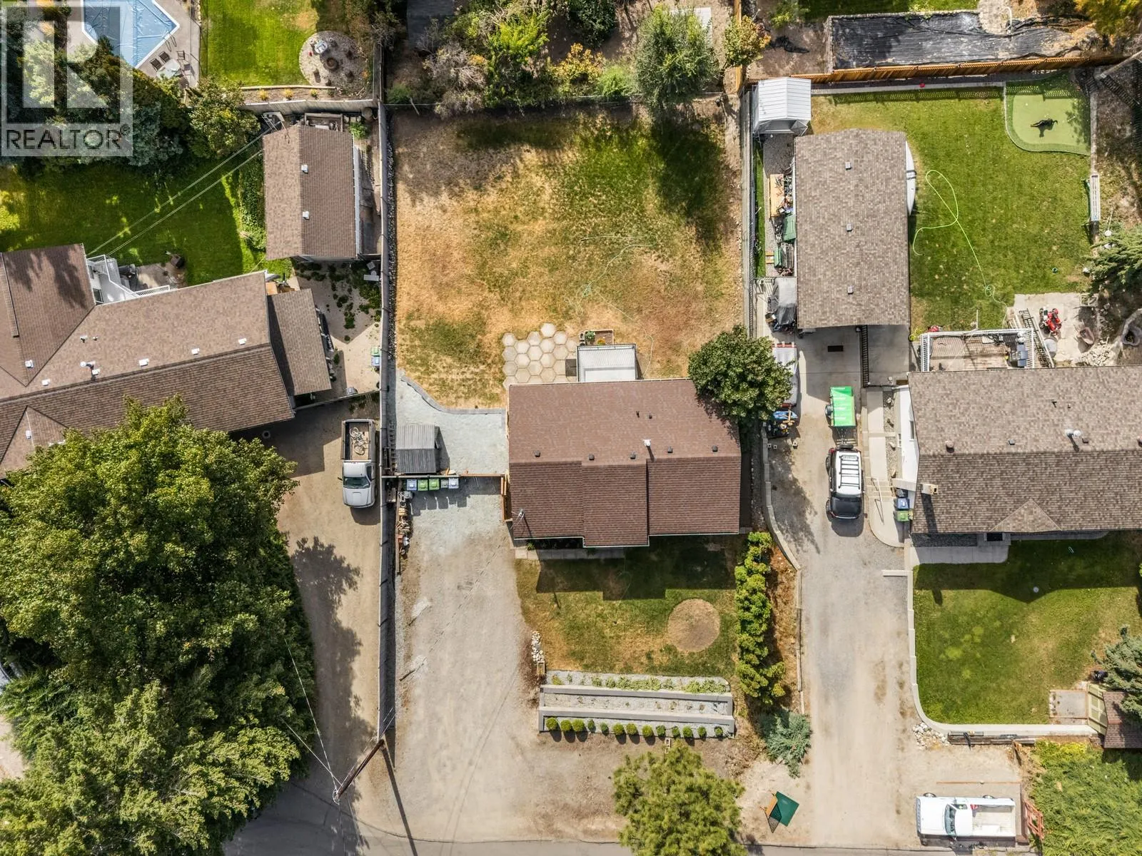 1843 Golbeck Court