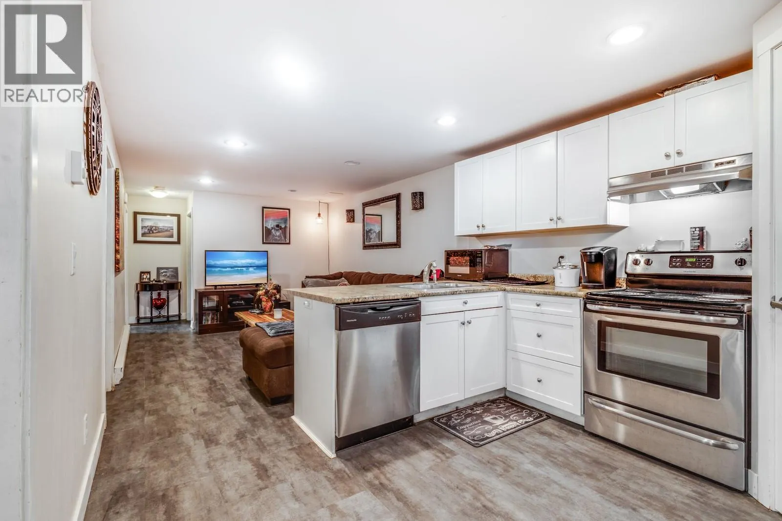 1843 Golbeck Court
