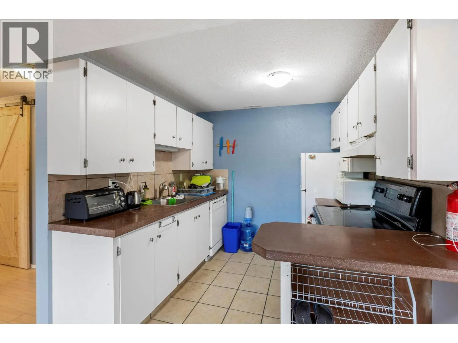 1525 Hollywood Road S