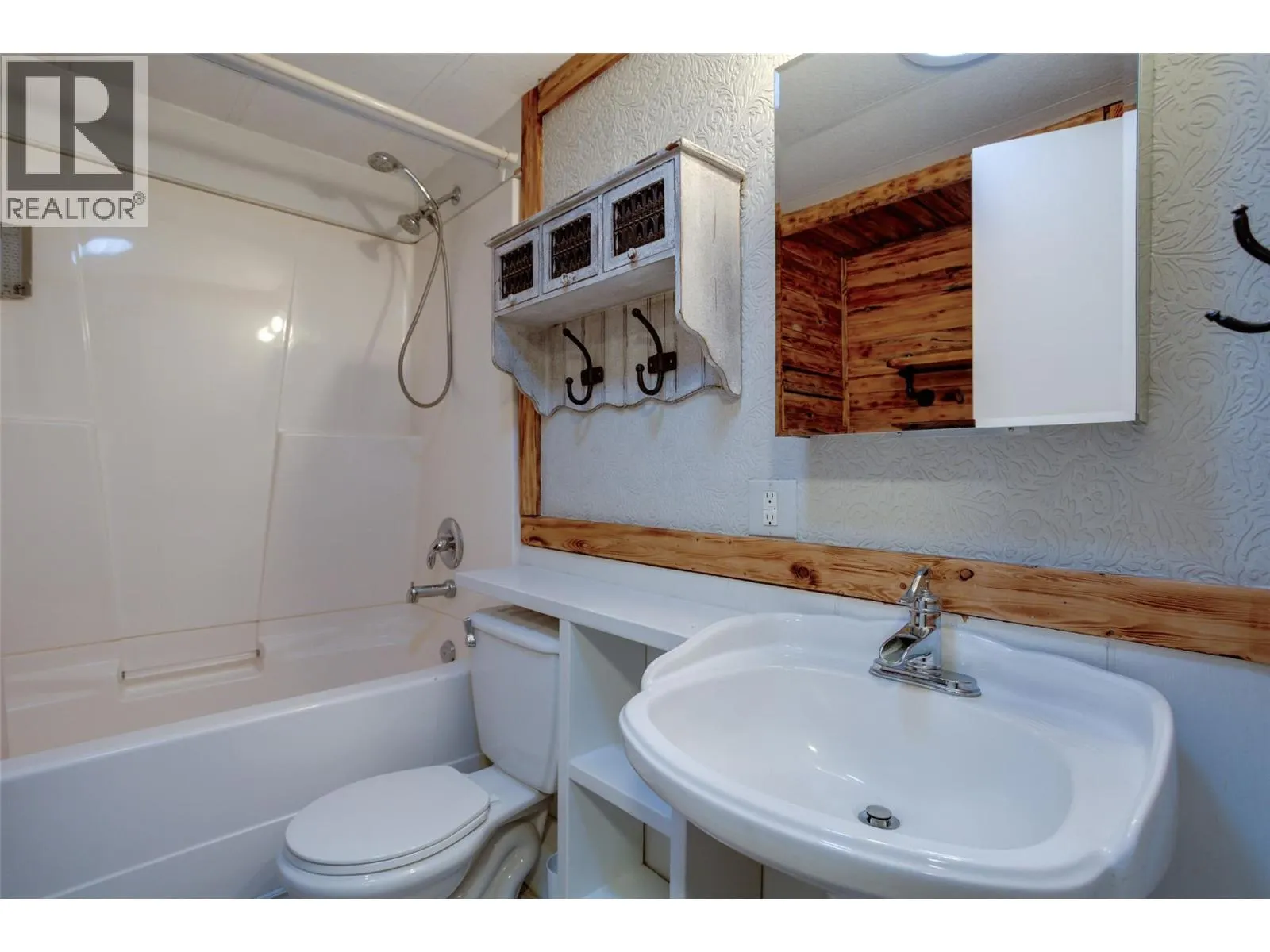 1375 Green Bay Road Unit# 20A