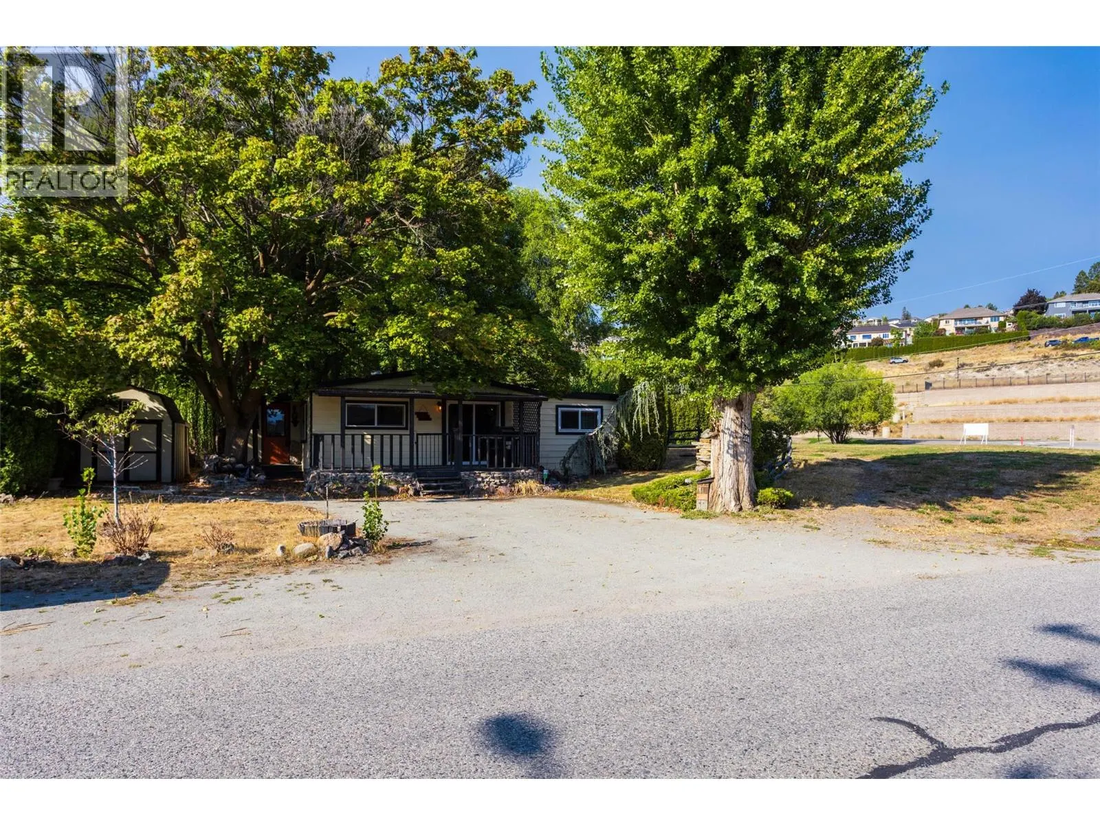 1375 Green Bay Road Unit# 20A