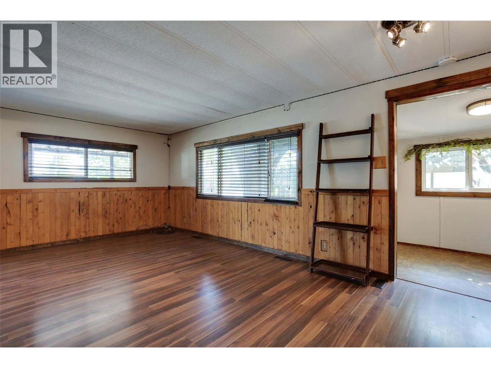 1375 Green Bay Road Unit# 20A