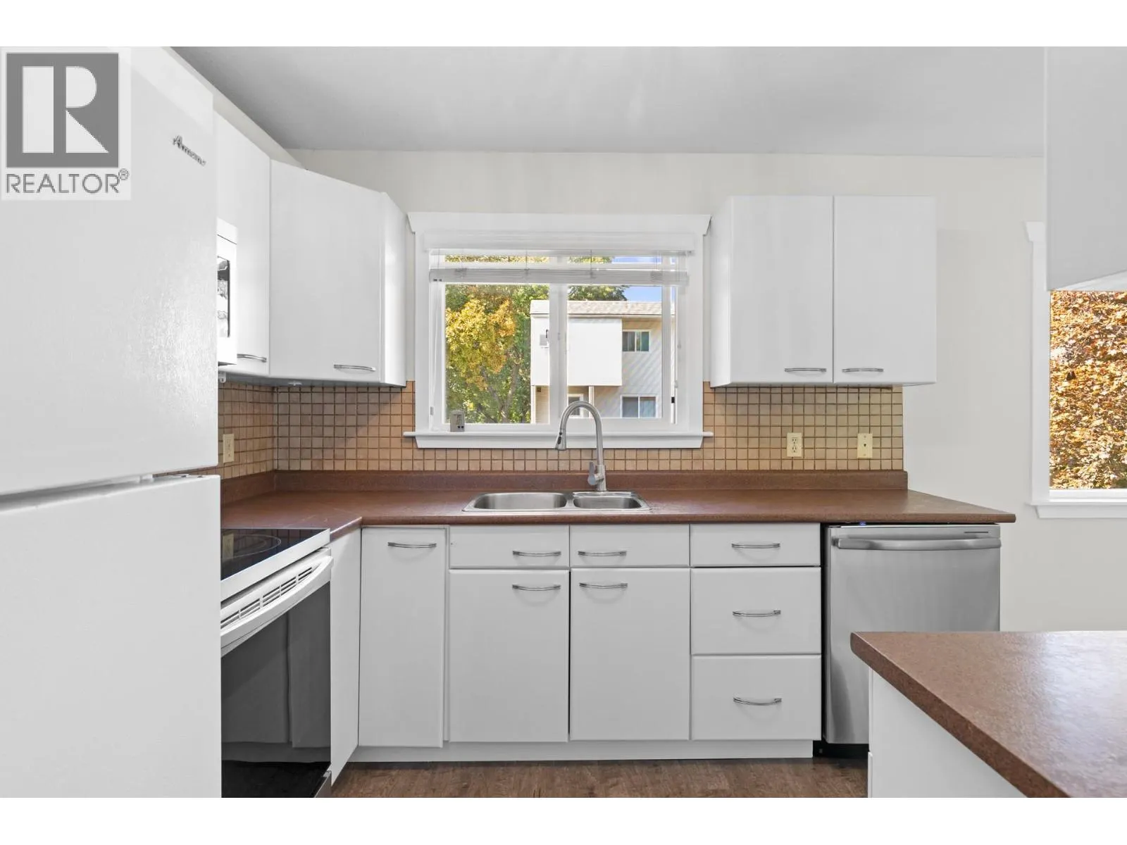 1985 Burtch Road Unit# 32