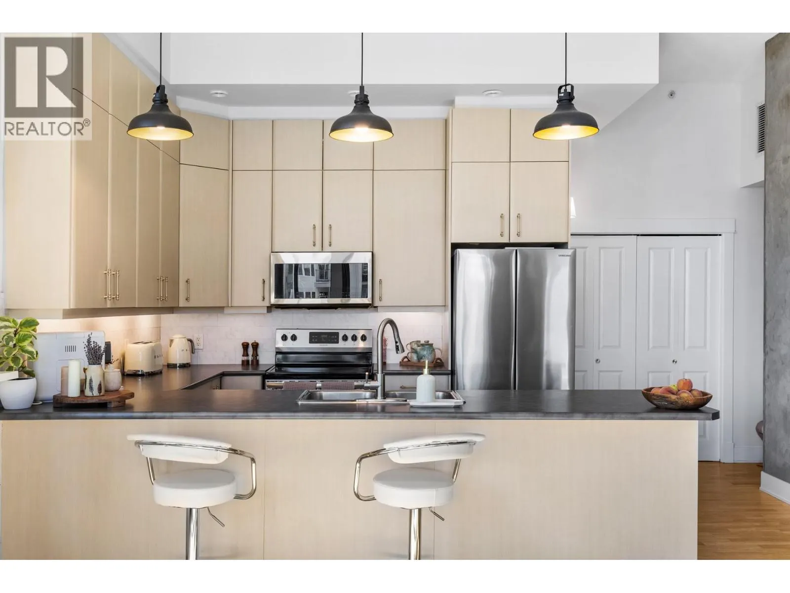 1329 Ellis Street Unit# 304