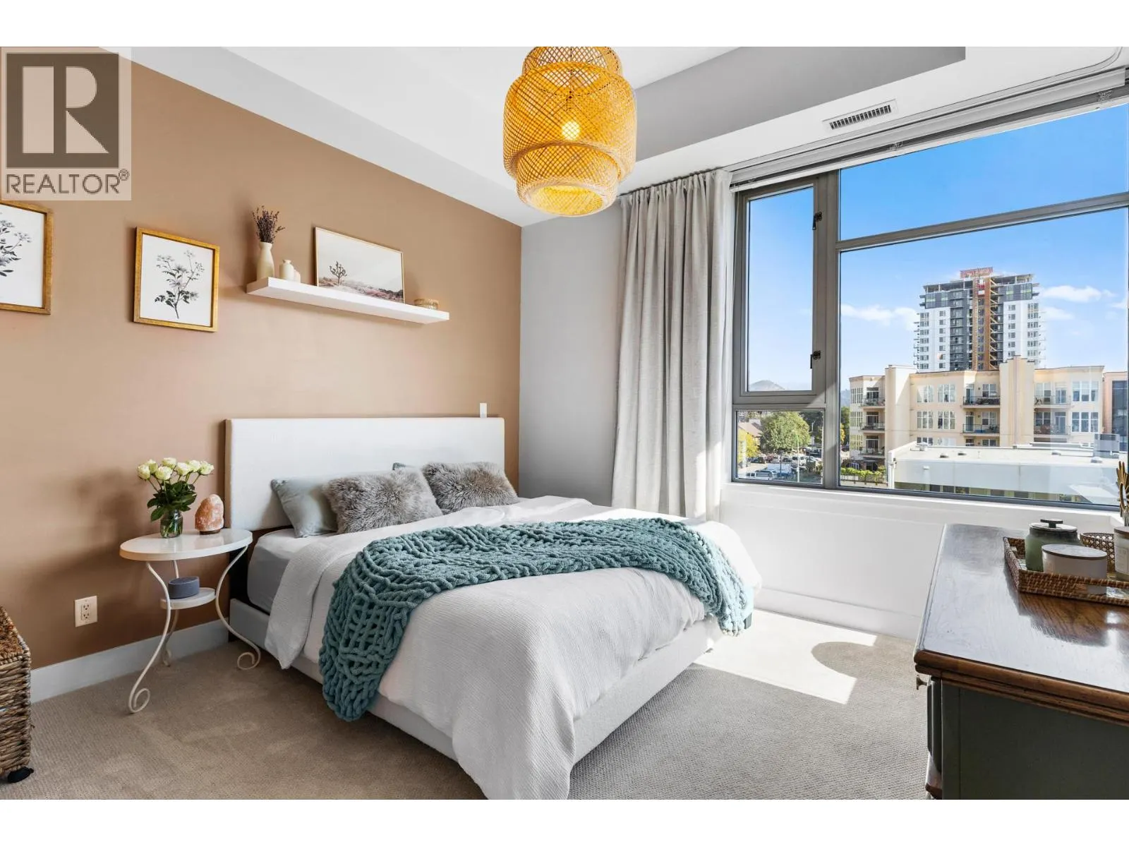 1329 Ellis Street Unit# 304