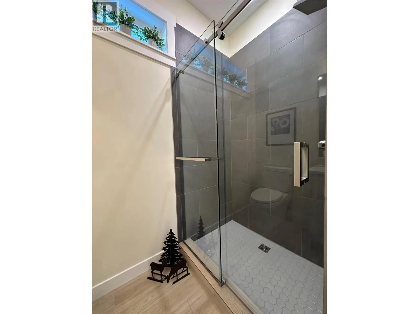 1881 FOXWOOD Trail