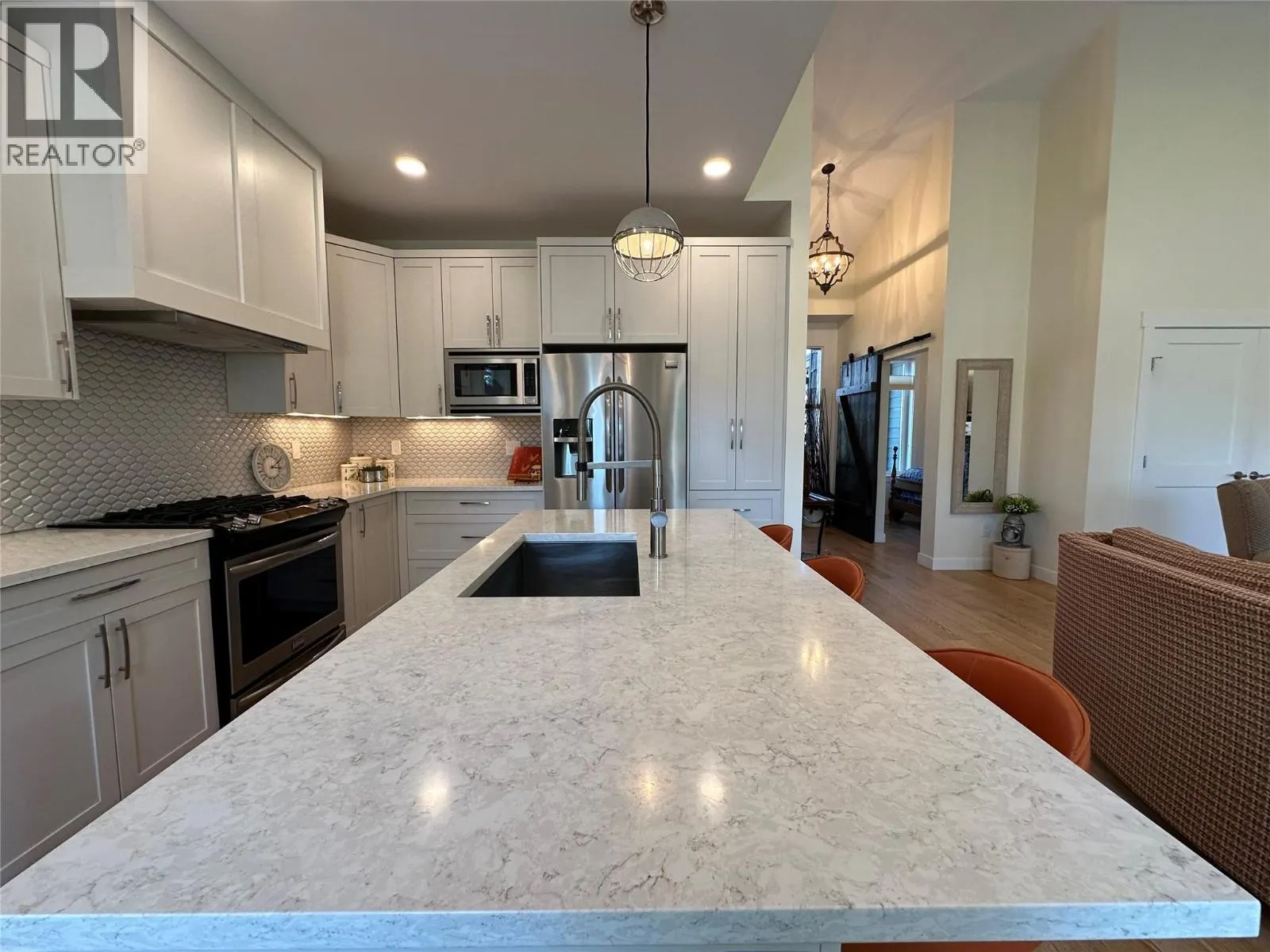 1881 FOXWOOD Trail