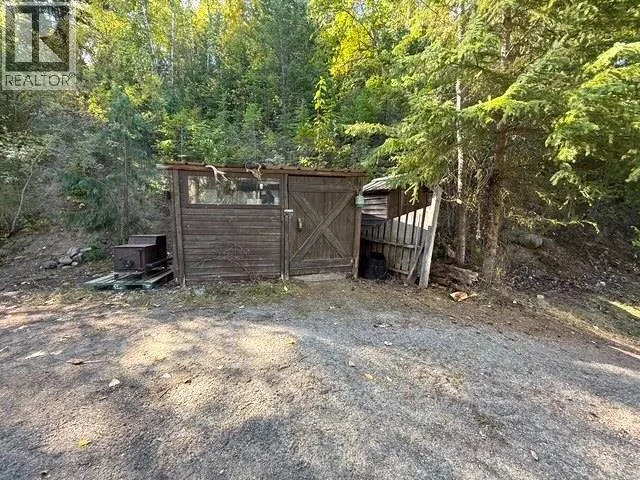 31 POWELL ROAD Road