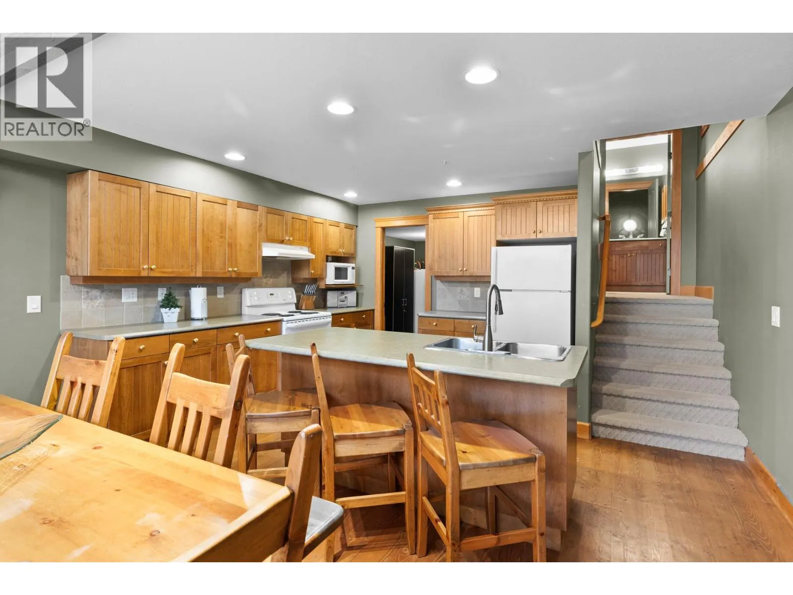 7640 Porcupine Road Unit# 33