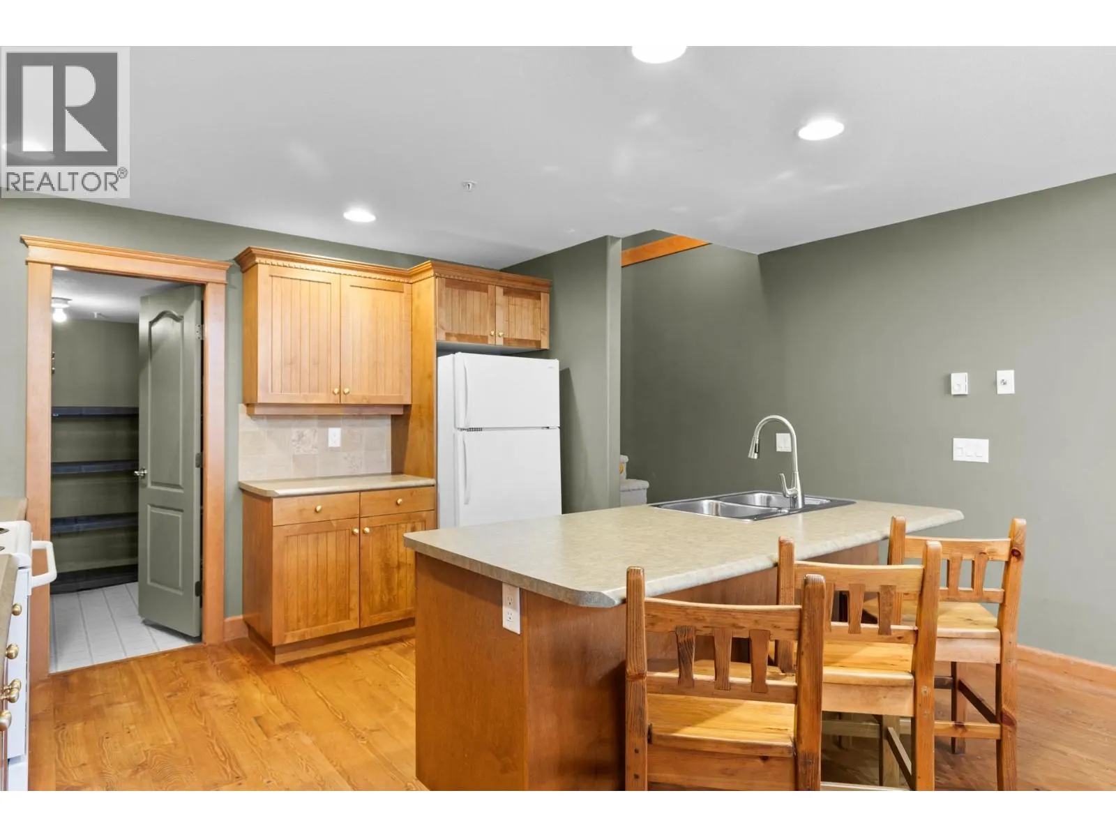7640 Porcupine Road Unit# 33