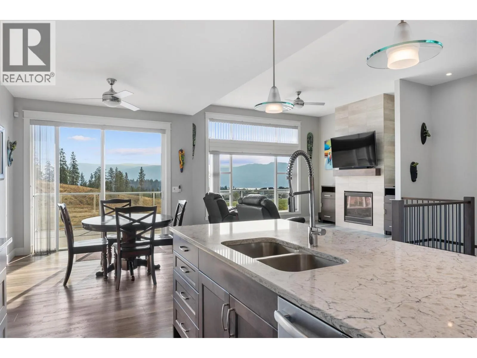 2600 Paramount Drive
