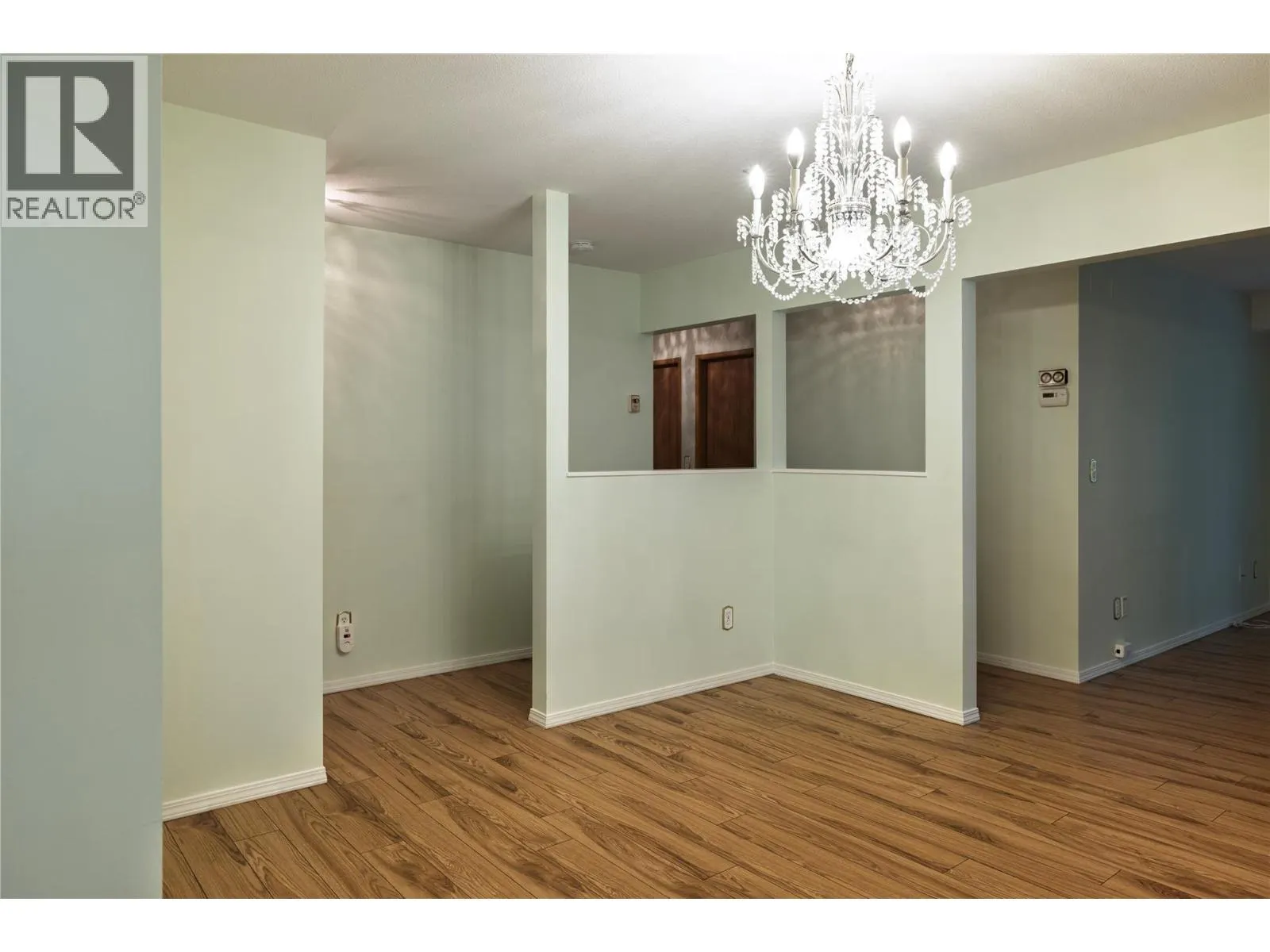 1045 Sutherland Avenue Unit# 115B