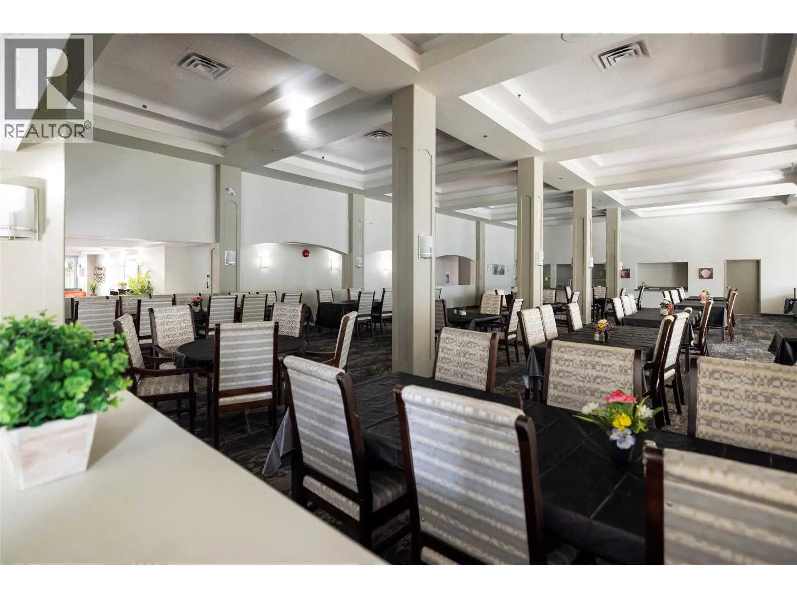1045 Sutherland Avenue Unit# 115B