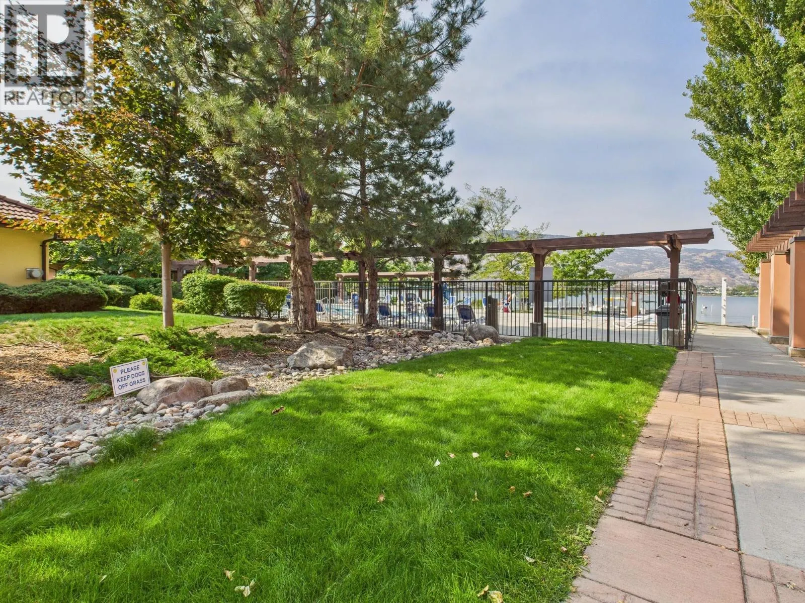 7600 Cottonwood Drive Unit# 40