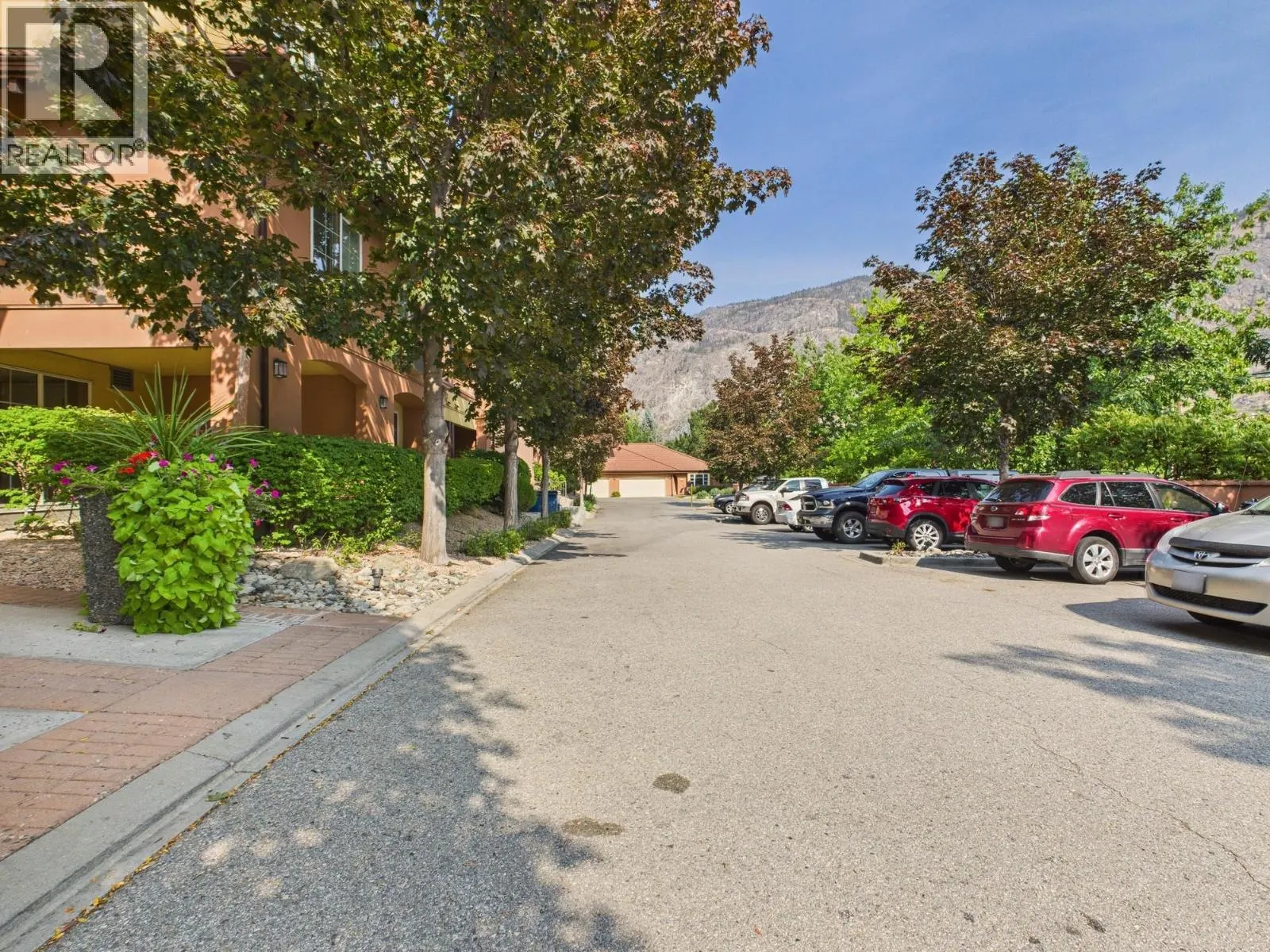 7600 Cottonwood Drive Unit# 40