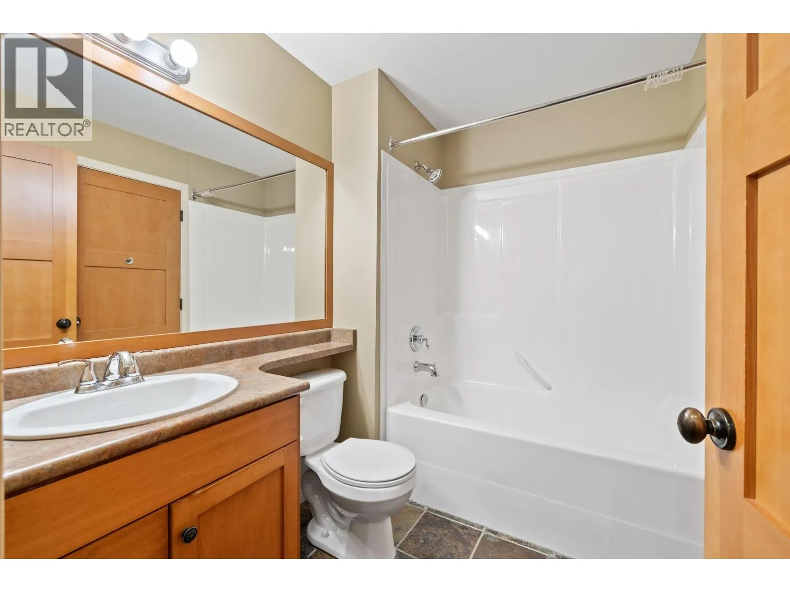 255 Feathertop Way Unit# 202