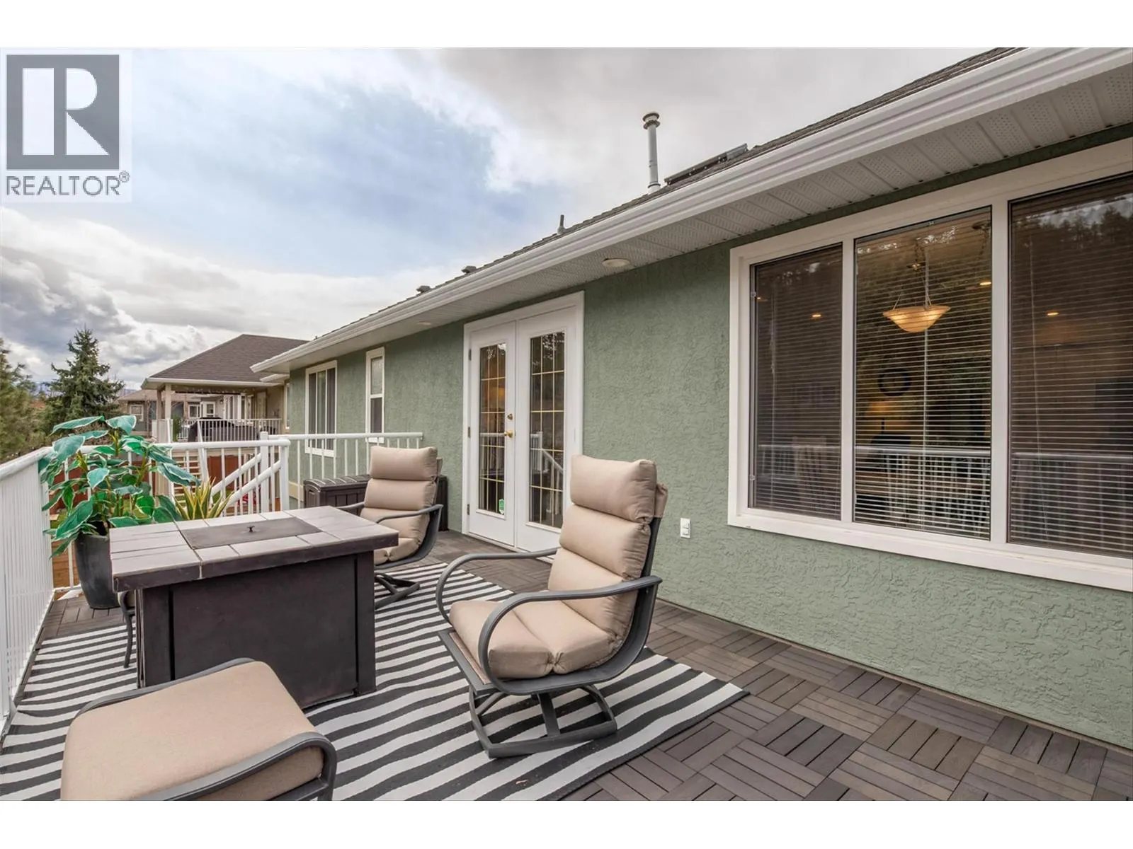 355 Woodpark Crescent