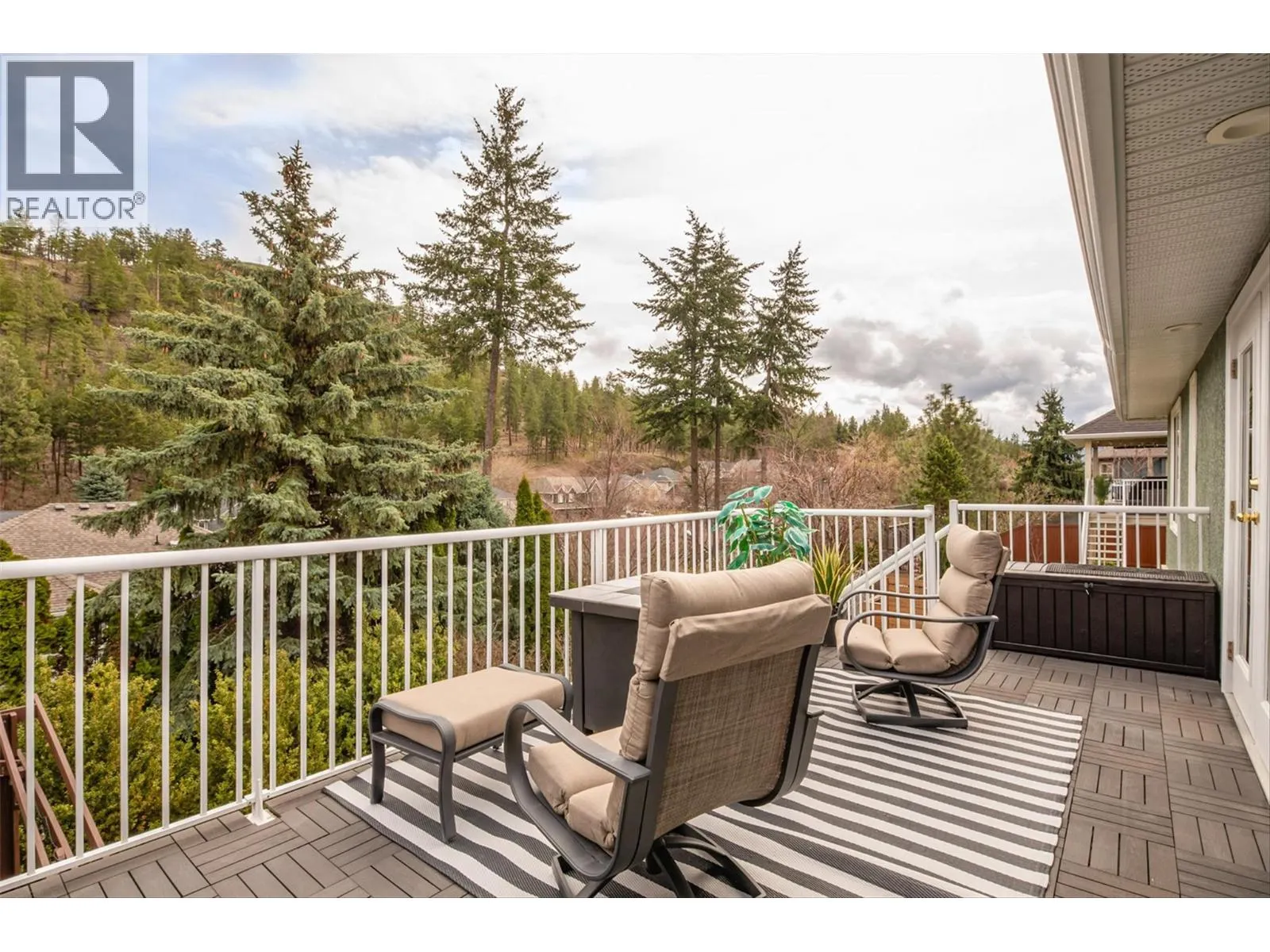355 Woodpark Crescent