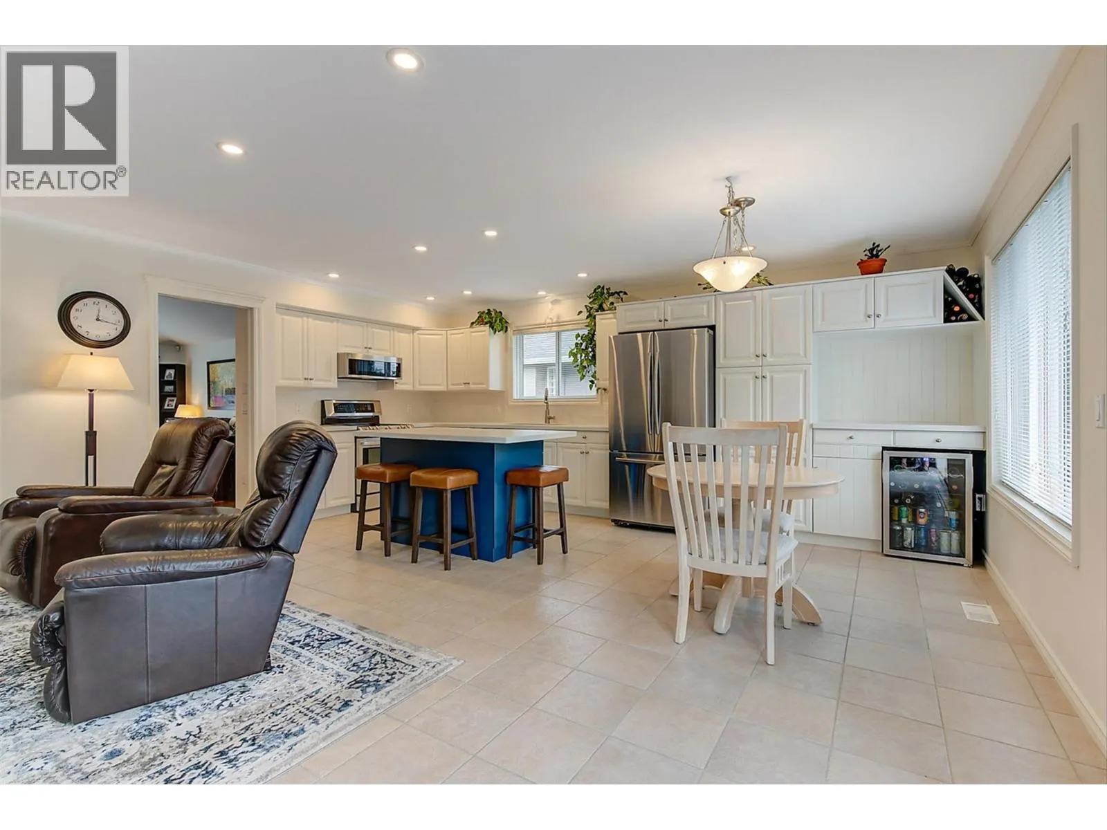 355 Woodpark Crescent