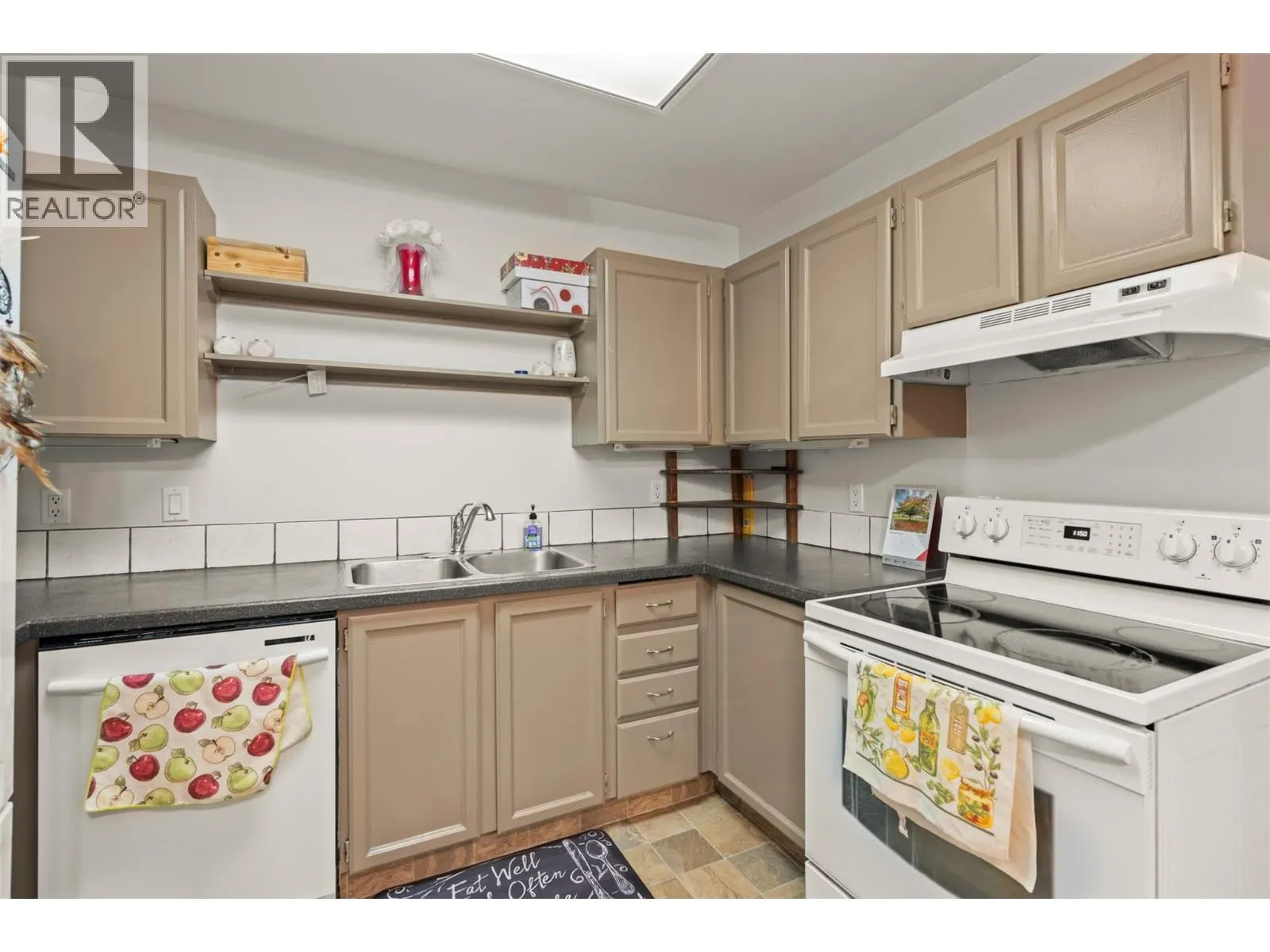 3901 32 Avenue Unit# 318