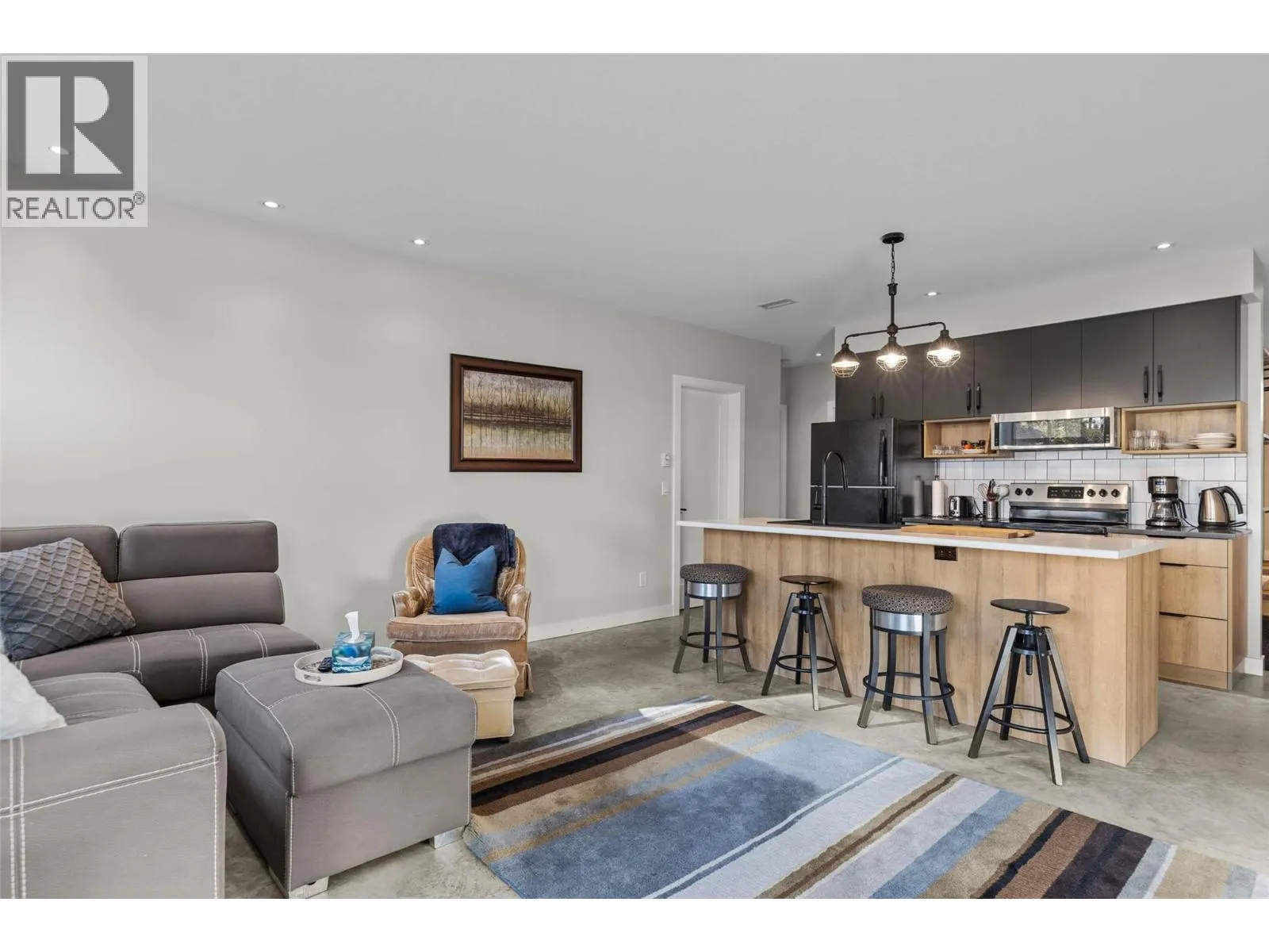 221 Stemwinder Drive