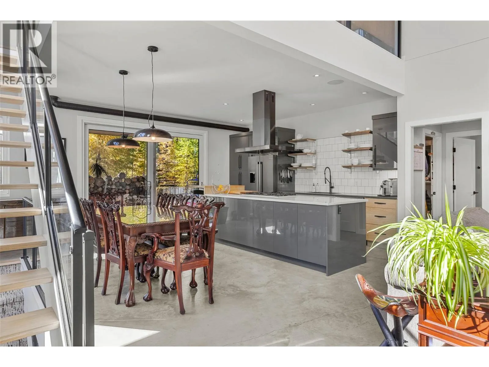 221 Stemwinder Drive