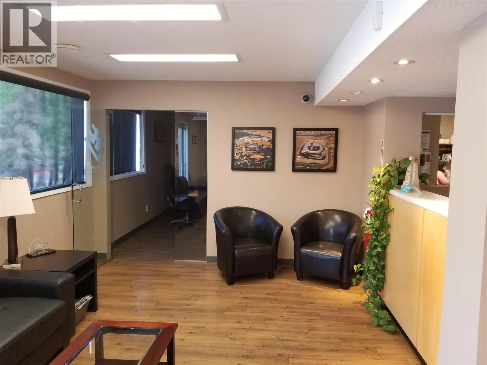911 LAVAL Crescent