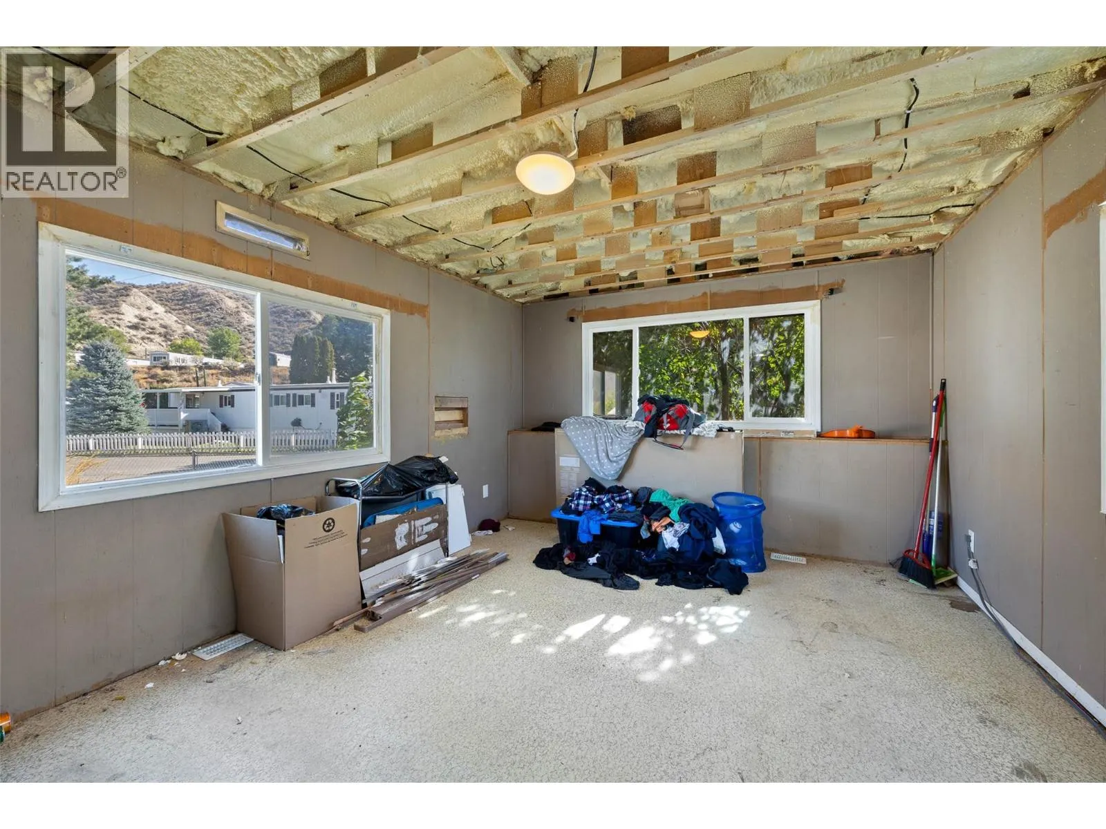 1175 ROSE HILL Road Unit# 102
