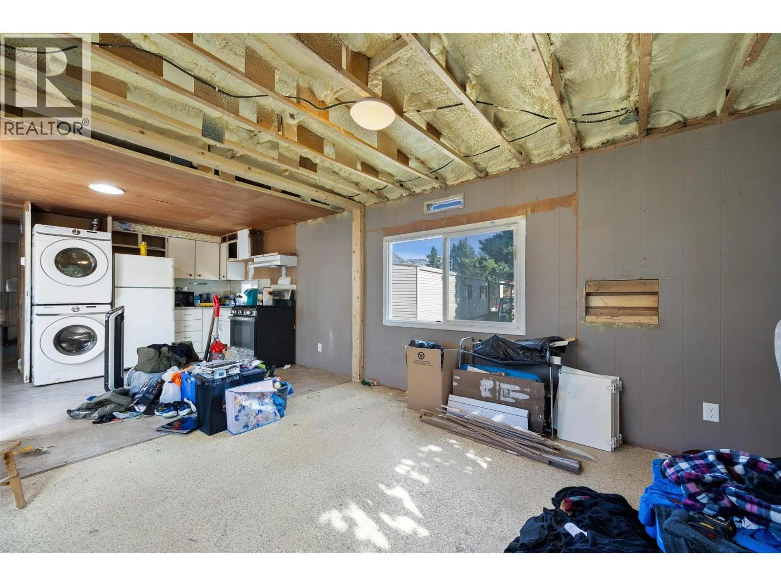 1175 ROSE HILL Road Unit# 102