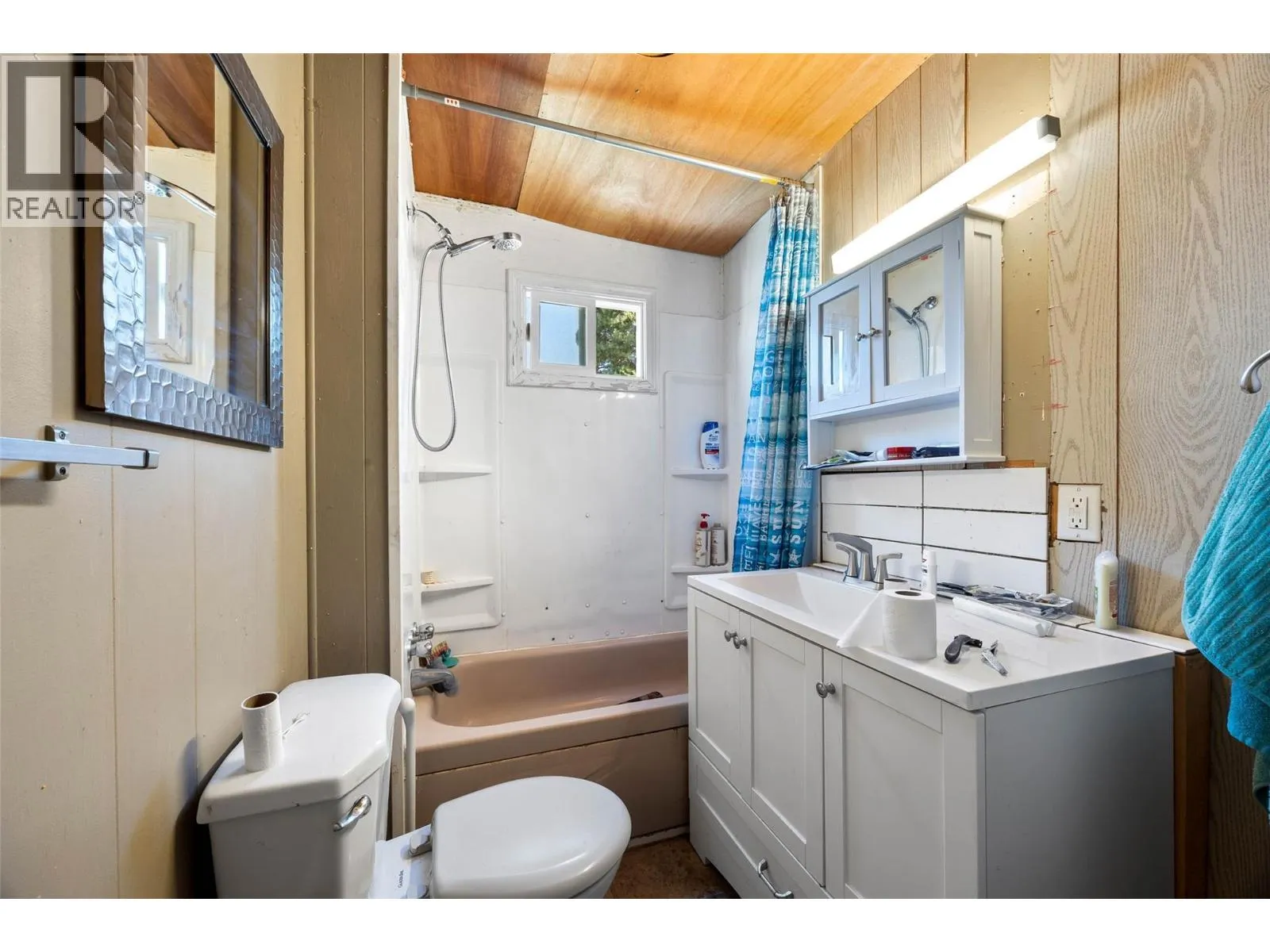 1175 ROSE HILL Road Unit# 102