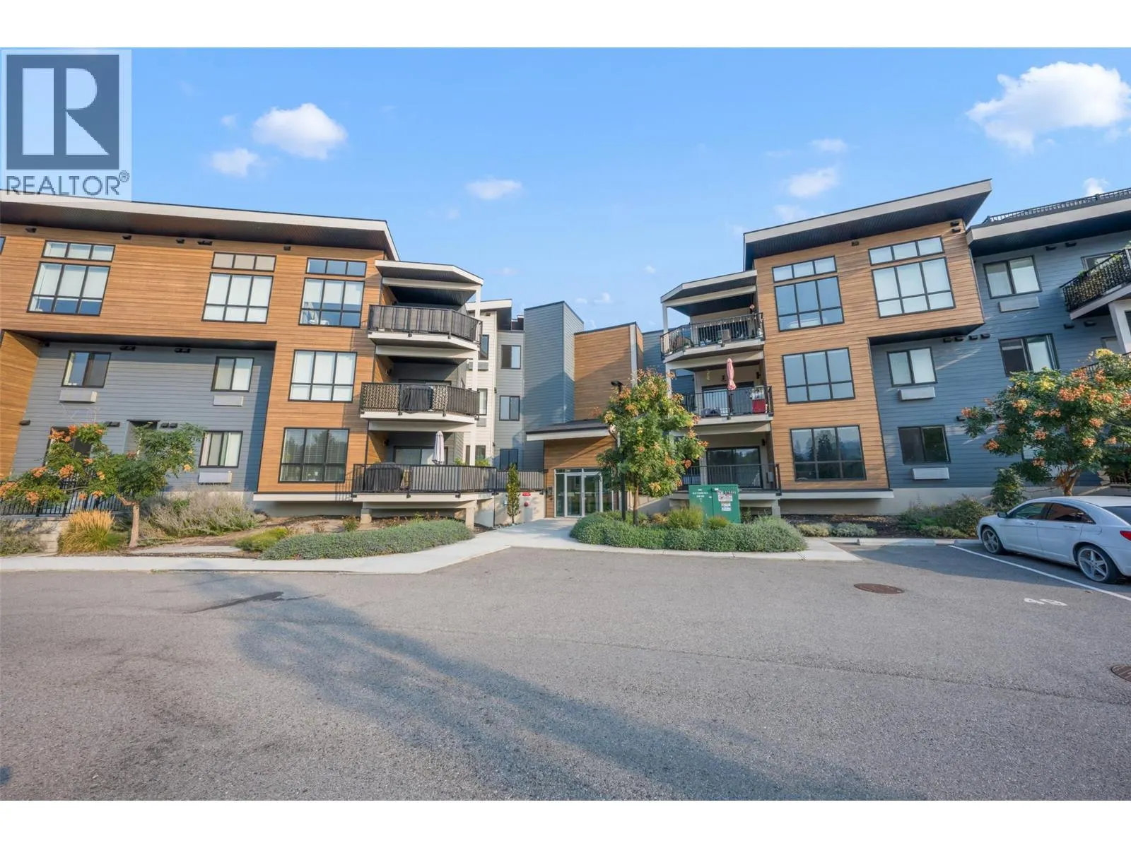 4215 Gellatly Road S Unit# 1208