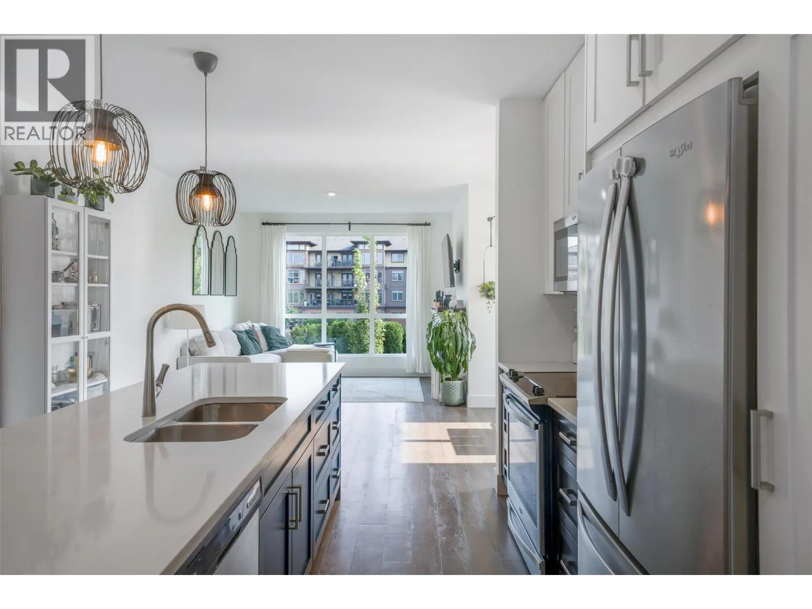 4215 Gellatly Road S Unit# 1208