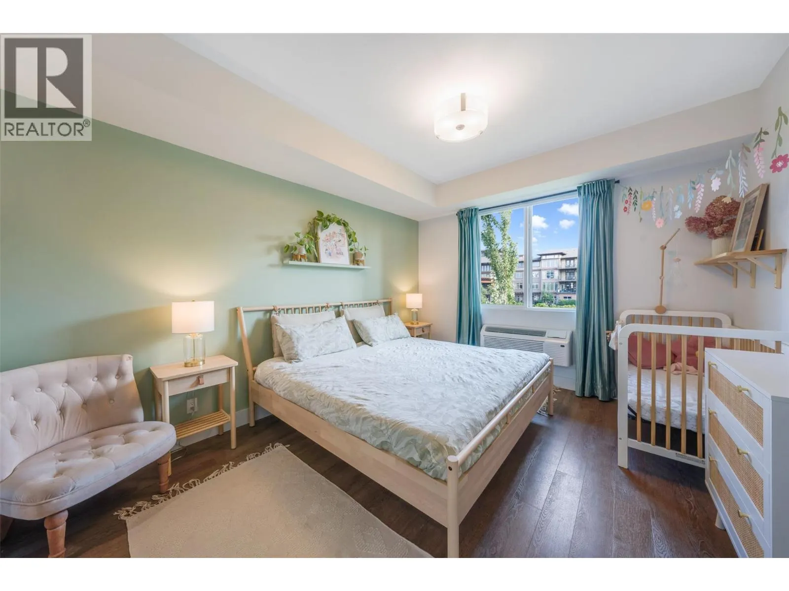 4215 Gellatly Road S Unit# 1208