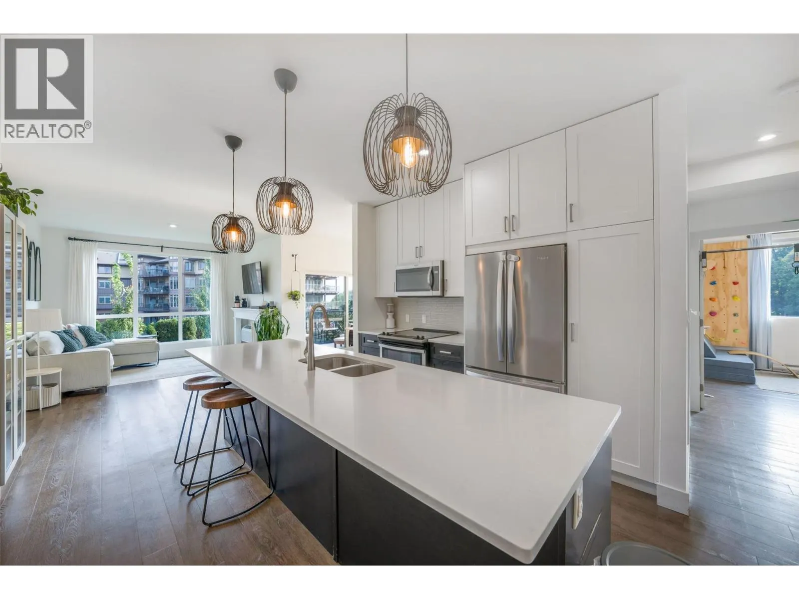 4215 Gellatly Road S Unit# 1208