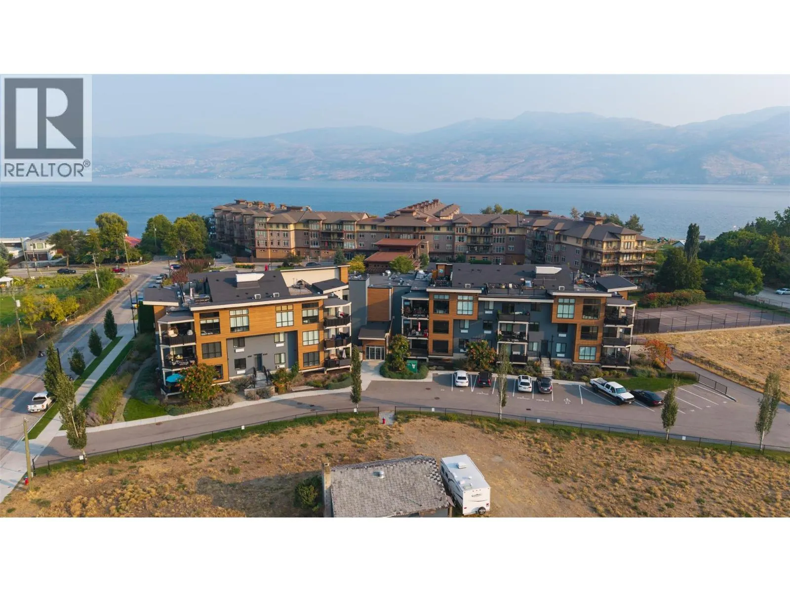 4215 Gellatly Road S Unit# 1208