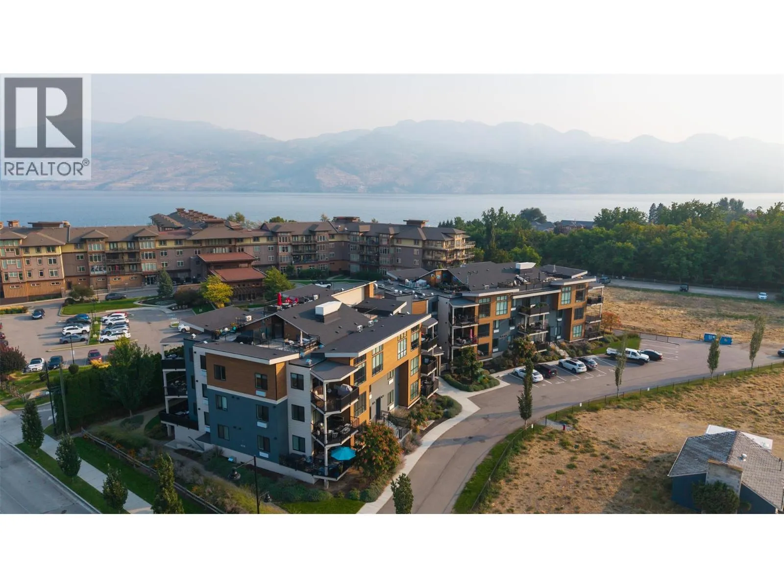 4215 Gellatly Road S Unit# 1208