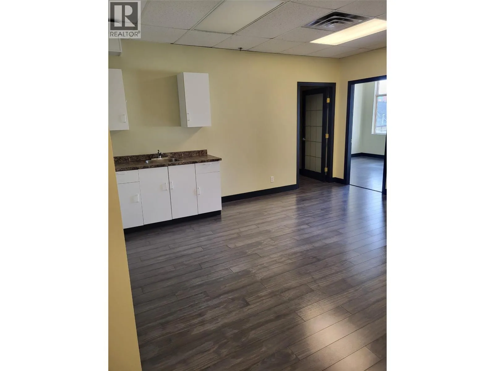 444 Victoria Street Unit# 205