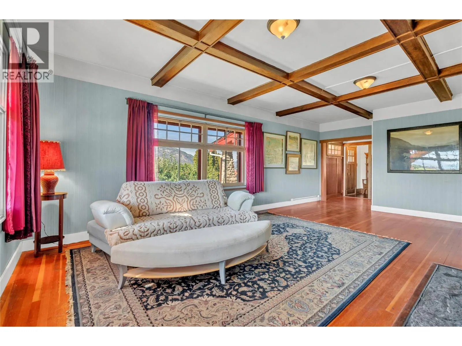 235 Middle Bench Road N