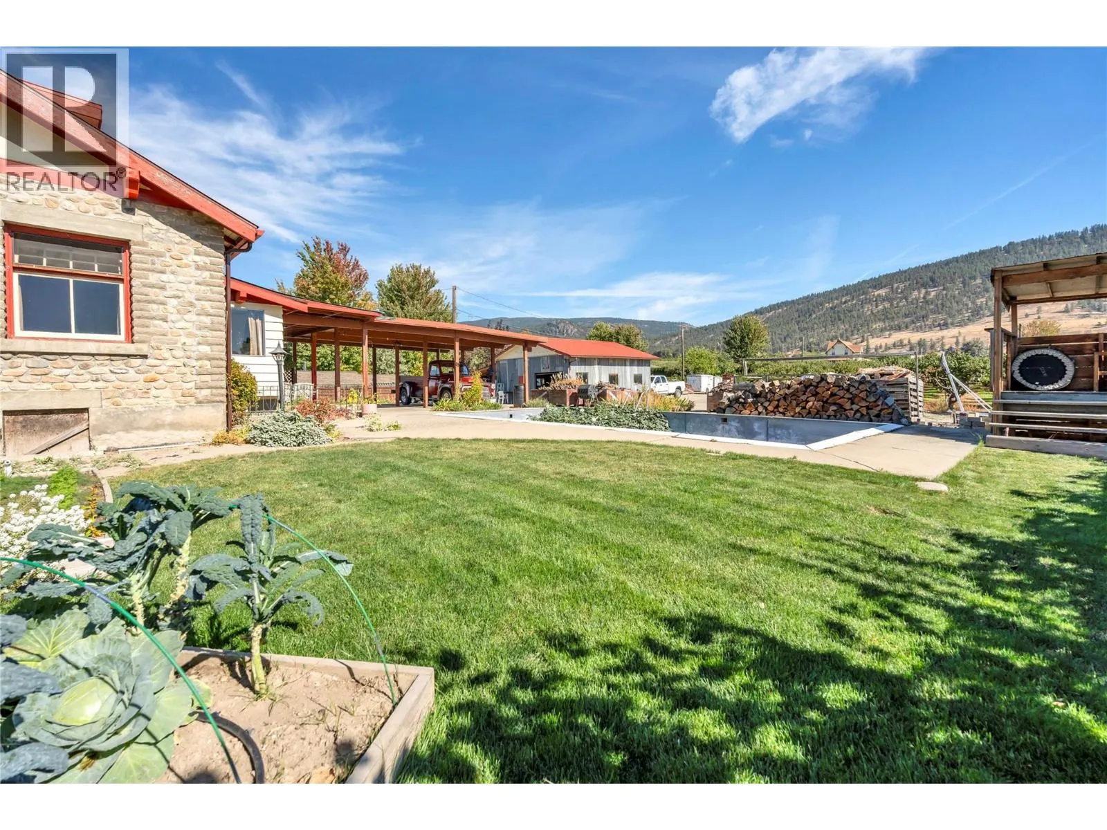 235 Middle Bench Road N
