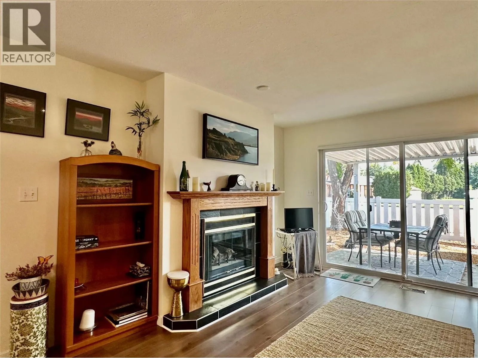 6446 MEADOWS Drive Unit# 35