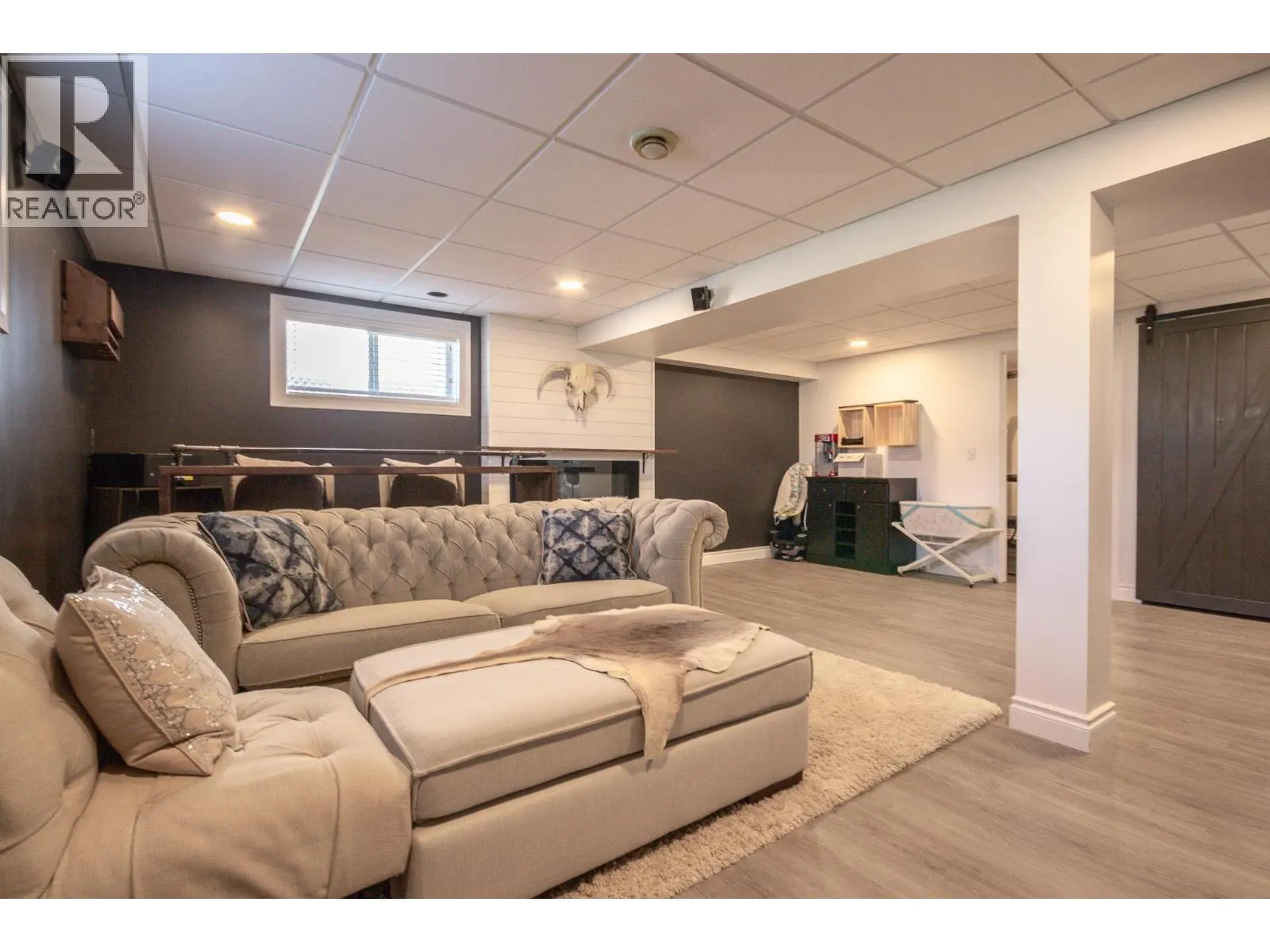 1209 113 Avenue