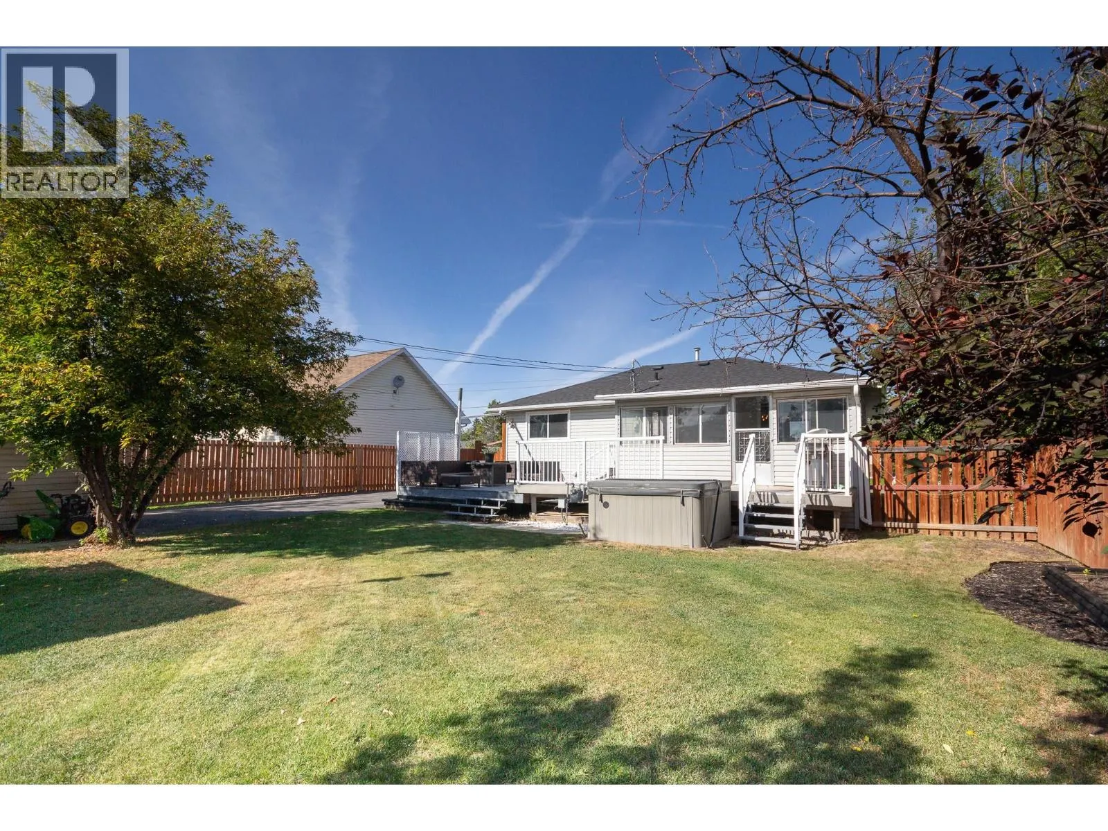 1209 113 Avenue